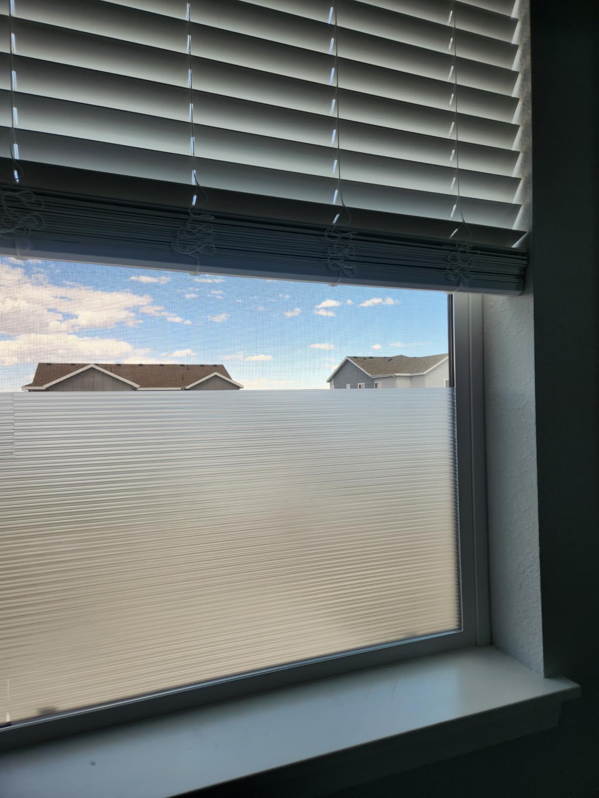 rabbitgoo Reeded Glass Window Privacy Film, Non Adhesive, 17.5