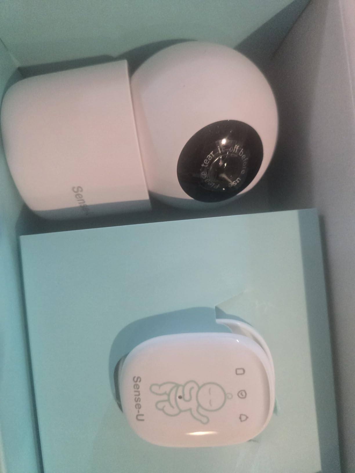 Pro Baby Breathing Movement Monitor with 2.5K PTZ Camera: Track Breathing with Gentle Vibration, Sleep Position, Temperature Notifications, 2.5K Video, Background Audio, No Monthly Fee customer photo 1