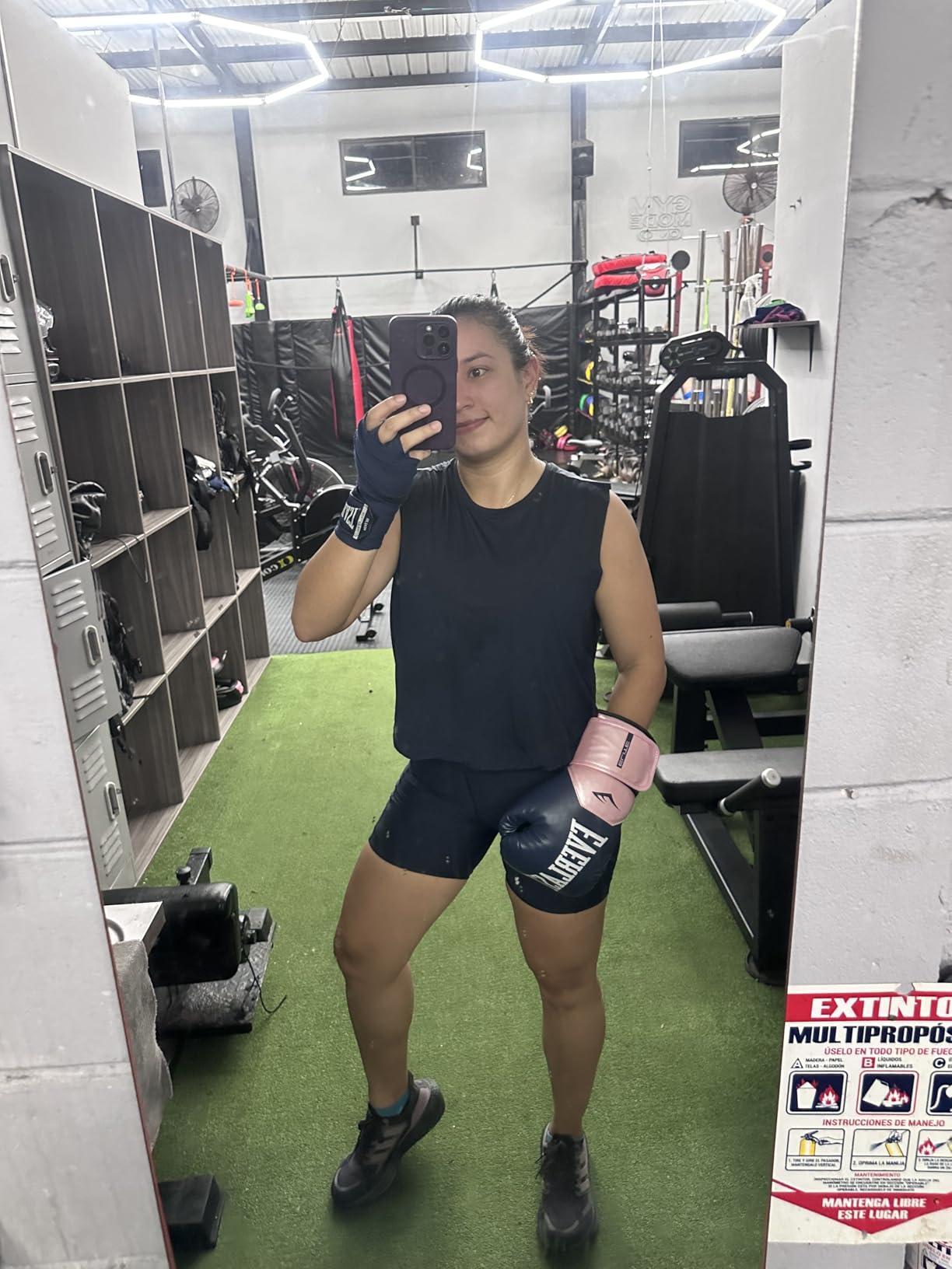 Everlast Elite 180-inch Boxing Hand Wraps for Gloves | Comfortable Wrist Support | Boxing Wraps, Handwraps for Boxing customer photo 1