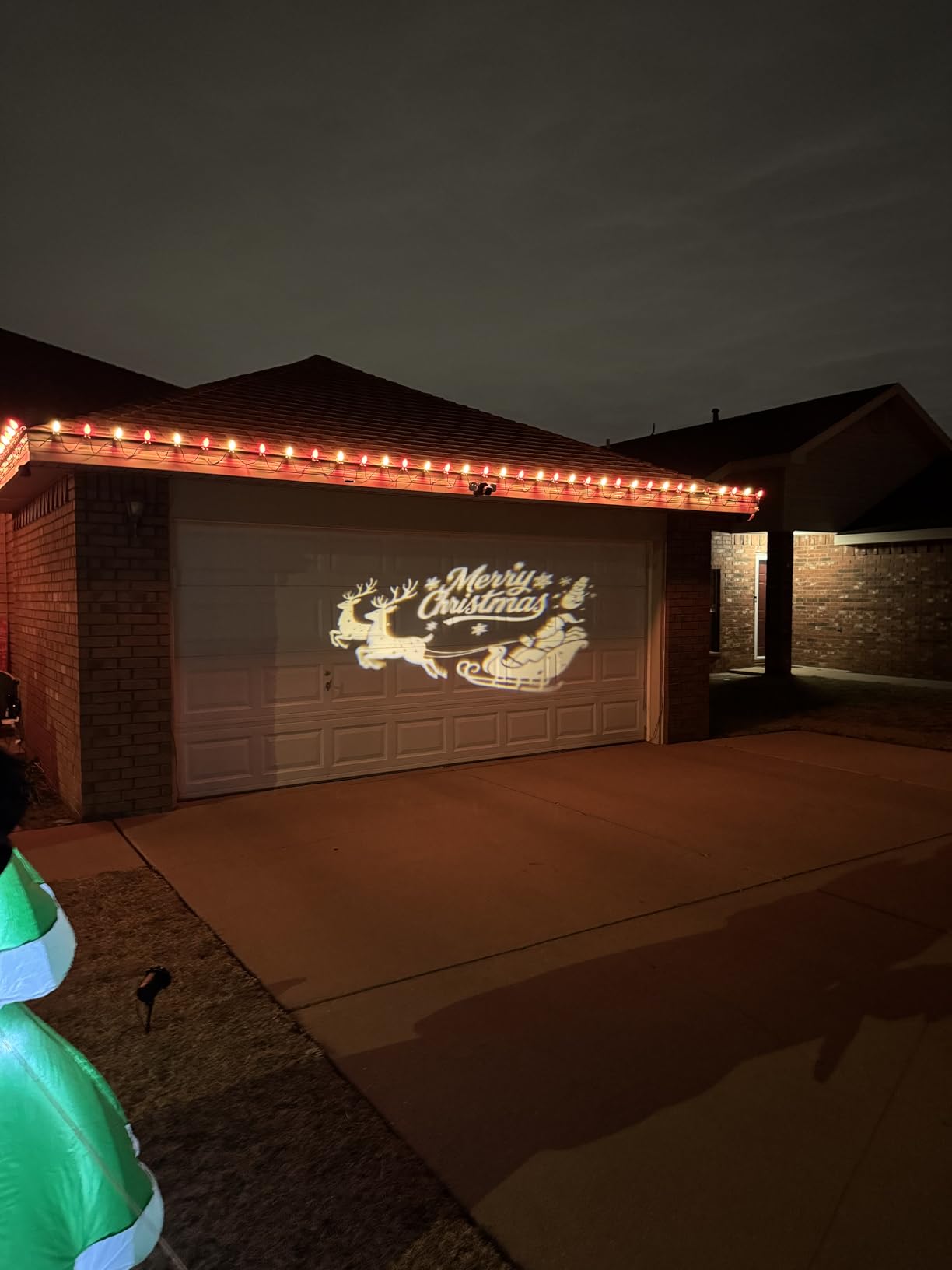 3D Dynamic Christmas Projector Lights Outdoor Indoor - 2025 Upgrade Santa in Sleigh Christmas Decorations, Waterproof Holiday Projector Lights for Window Ground Roof Wall Yard Xmas Decor customer photo 2