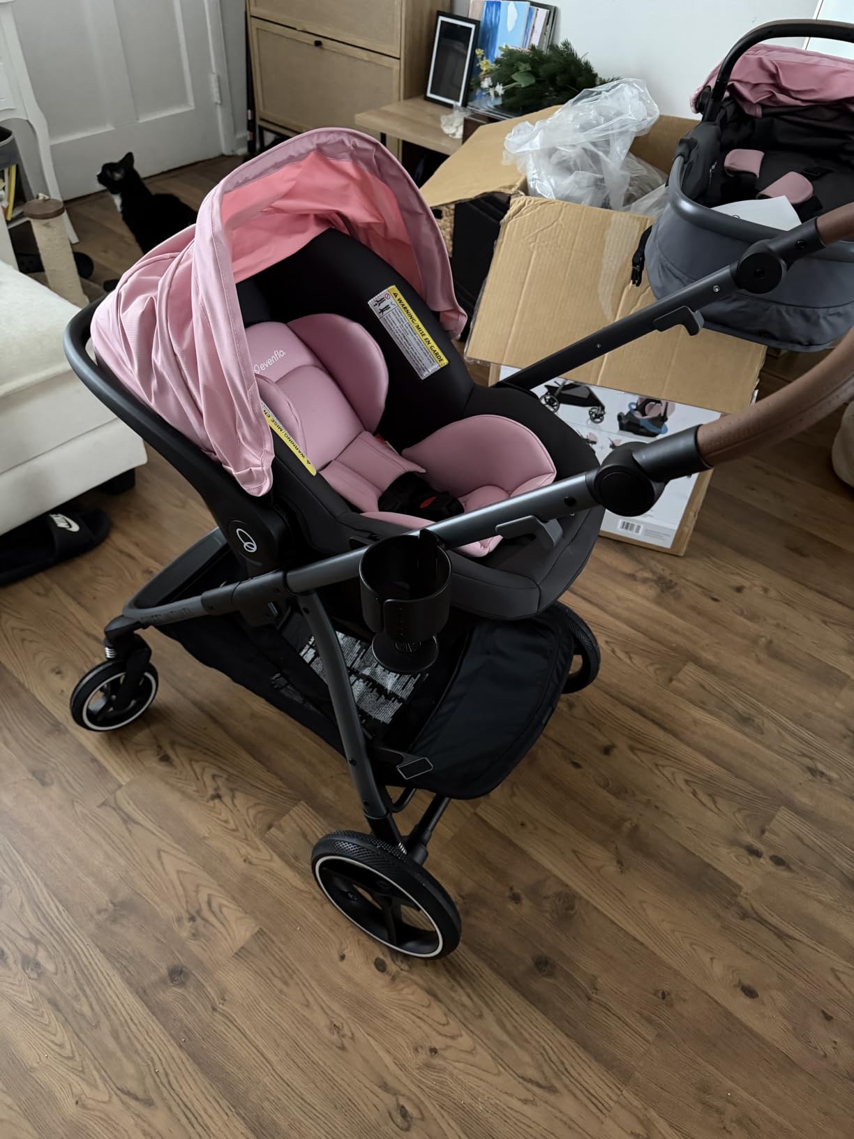 Evenflo Shyft Intuiti Travel System with Revolve180 LiteMax™ NXT Rotating Rear-Facing Lightweight Preemie and Infant Car Seat 3-30 lbs. (Fossil Gray) customer photo 1