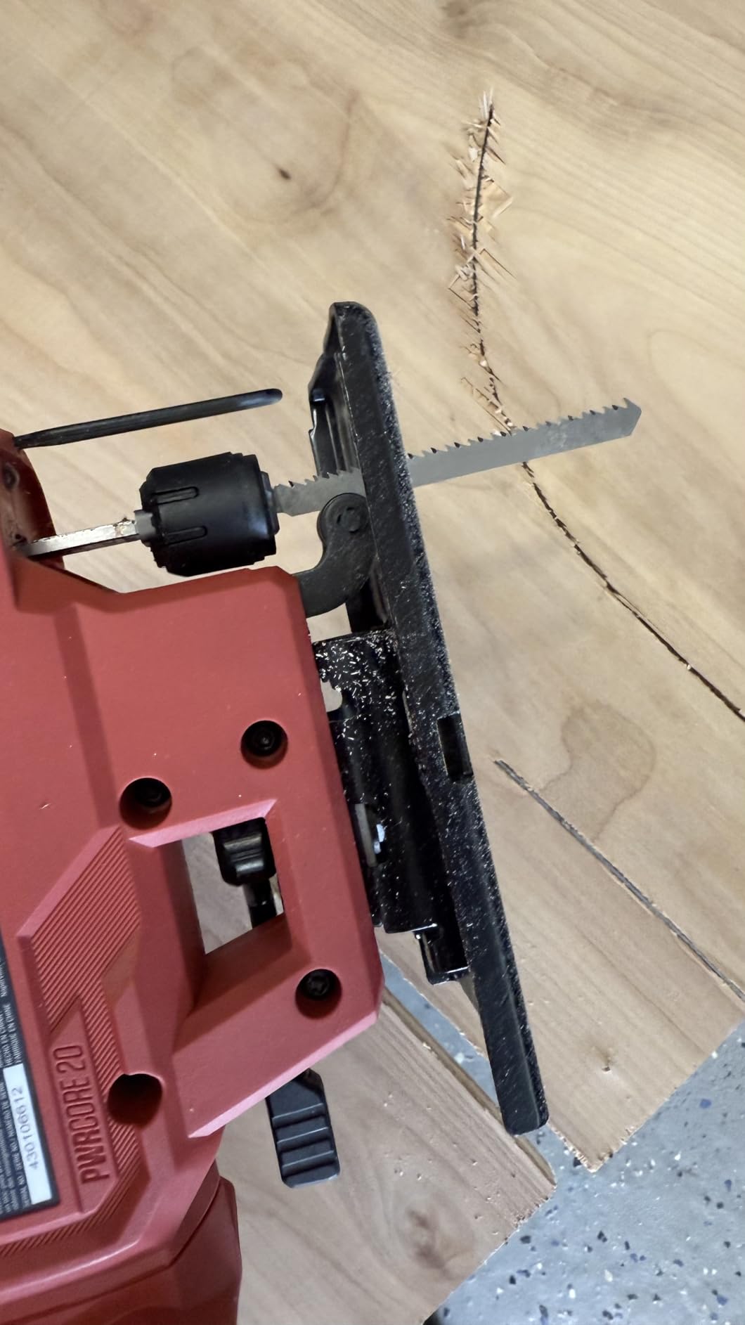 SKIL PWR CORE Brushless 20V Jig Saw Including 2.0Ah Battery and Charger (JS8290B-10) customer photo 2