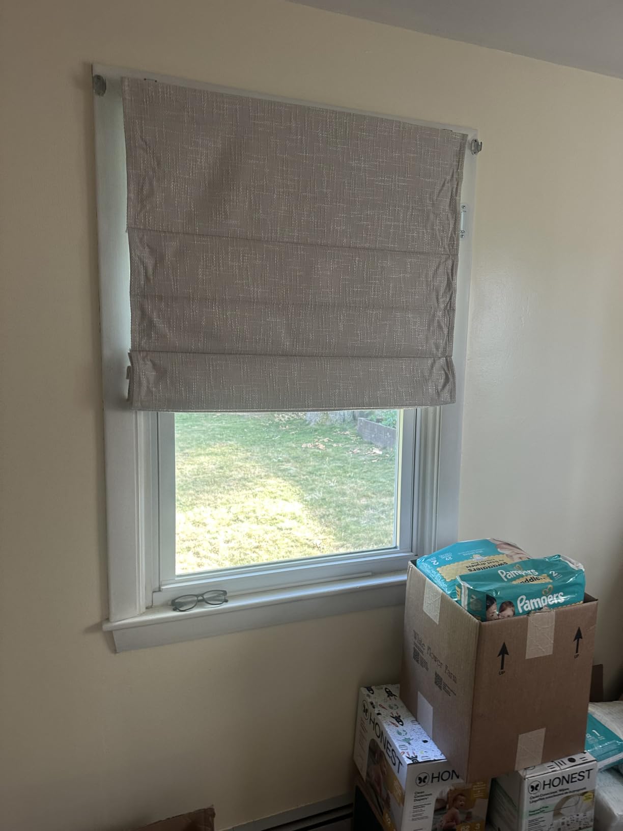 Madison Park Cordless Roman Shades, Blackout Window Blind Privacy Window Shades, Thermal Insulated Cordless Window Treatment for Bedroom, Living Room, Quincy, Single Panel 35