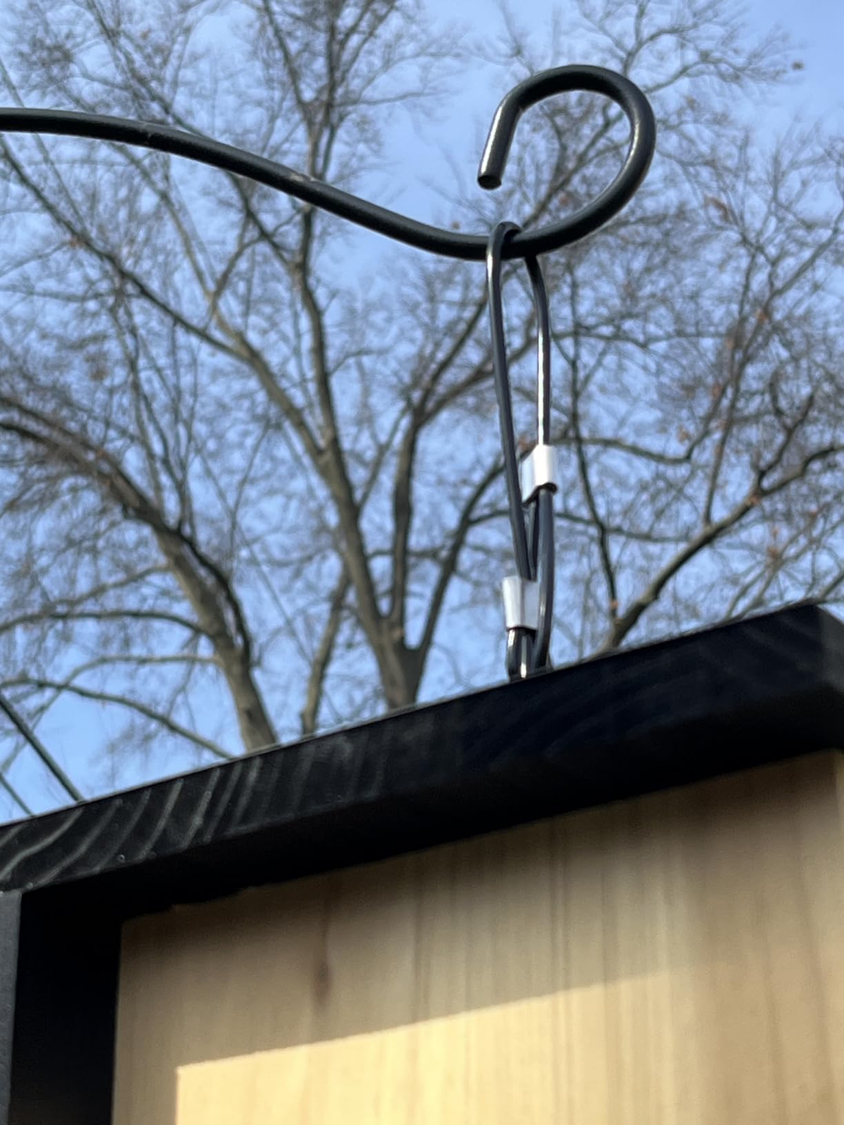 Birdfy Bird House with Camera Solar Powered with Iron Guard for Outside, AI Identify, 1080P HD & Night Vision customer photo 1