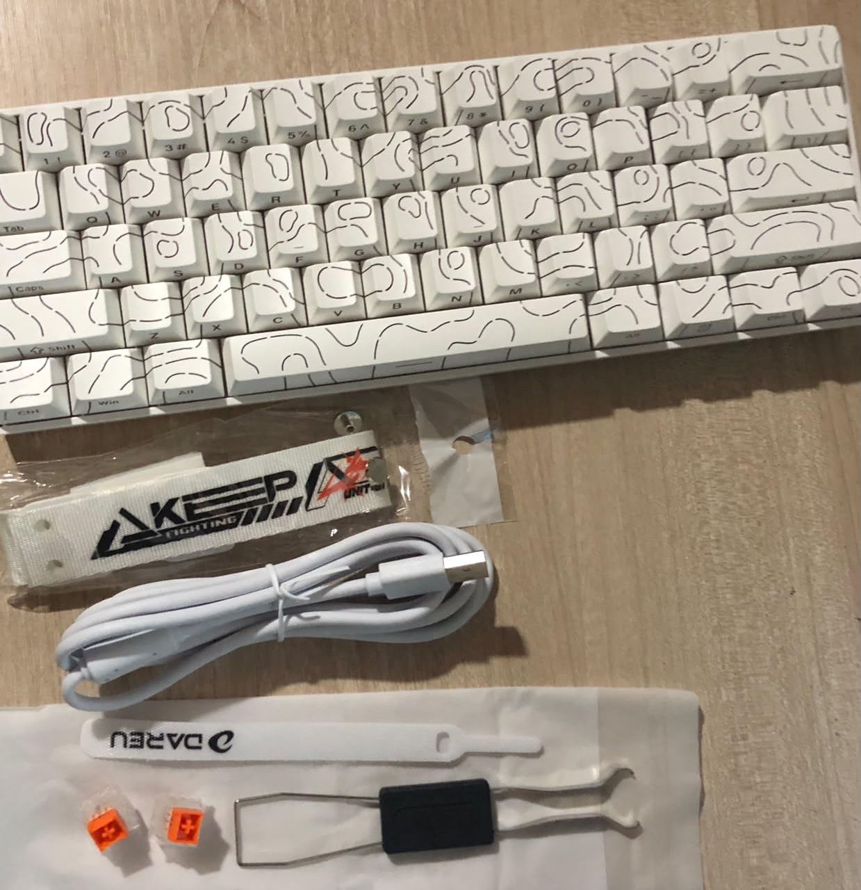 DAREU COOL60 60% Hall Effect Gaming Keyboard with Magnetic Switch, SOCD, 0.01mm Actuation Adjustable Rapid Trigger, 8000 Hz Polling, Topographic PBT Keycaps, Hot-swap, RGB Backlit customer photo 2