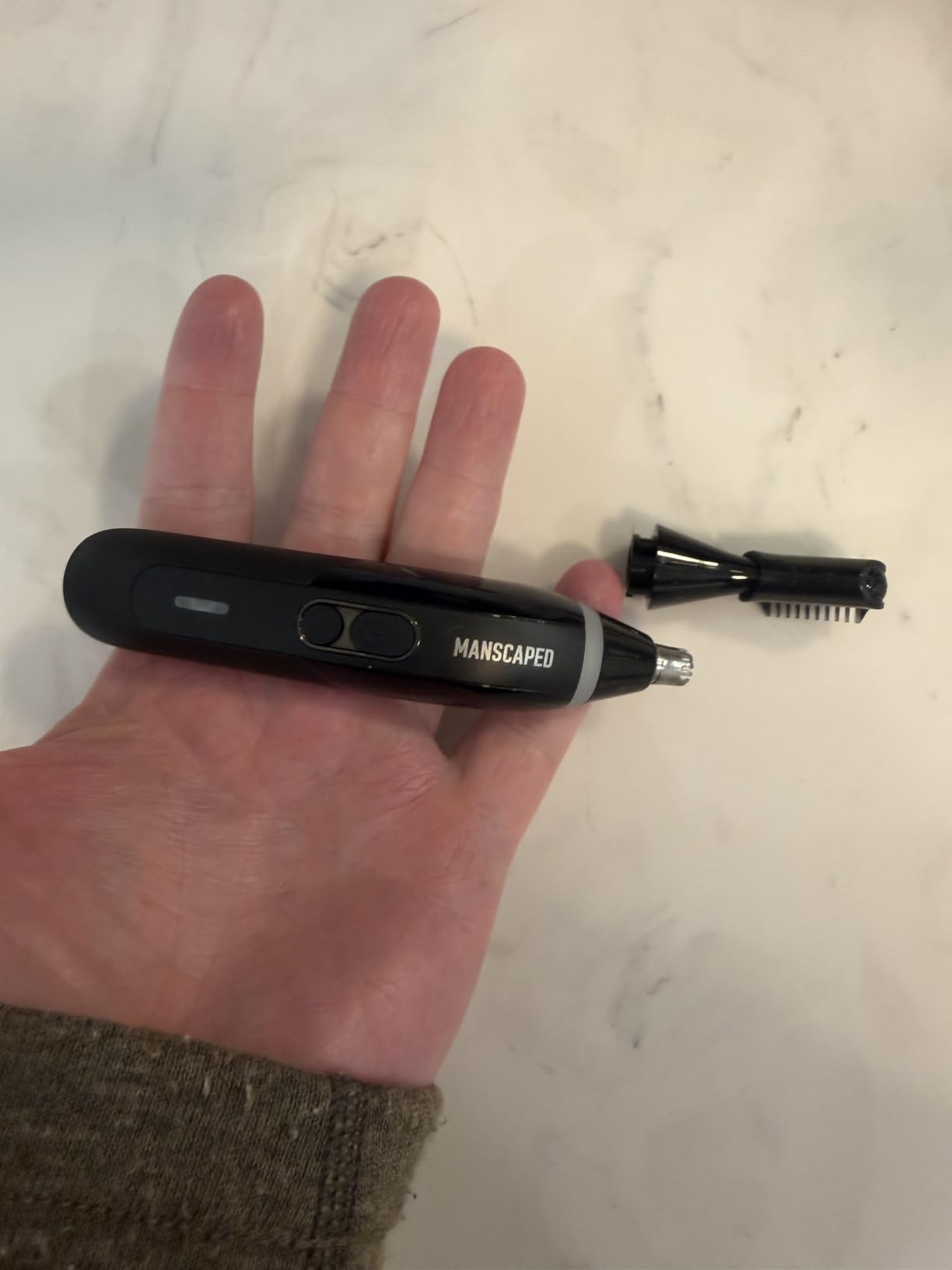 MANSCAPED Weed Whacker 3.0 PRO - Men's Electric Nose, Ear & Eyebrow Hair Trimmer - SkinSafe Dual-Head System, LED Spotlight, Waterproof, Rechargeable, Travel Lock, Eyebrow Comb Attachment customer photo 2