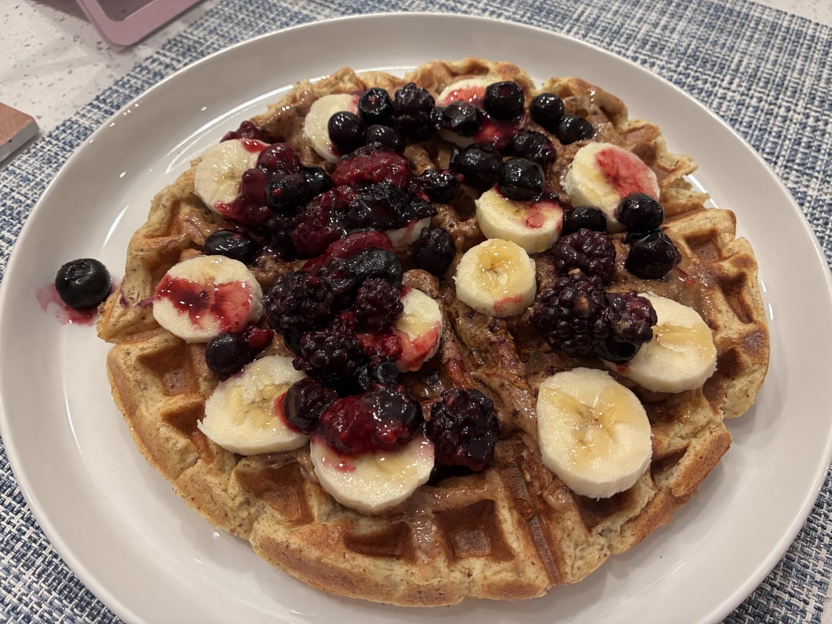 Cuisinart Belgian Waffle Maker, Round Waffle Iron, 6 Setting Adjustable Browning, Audible Alert, Nonstick Plates, WAF-200NAS customer photo 1