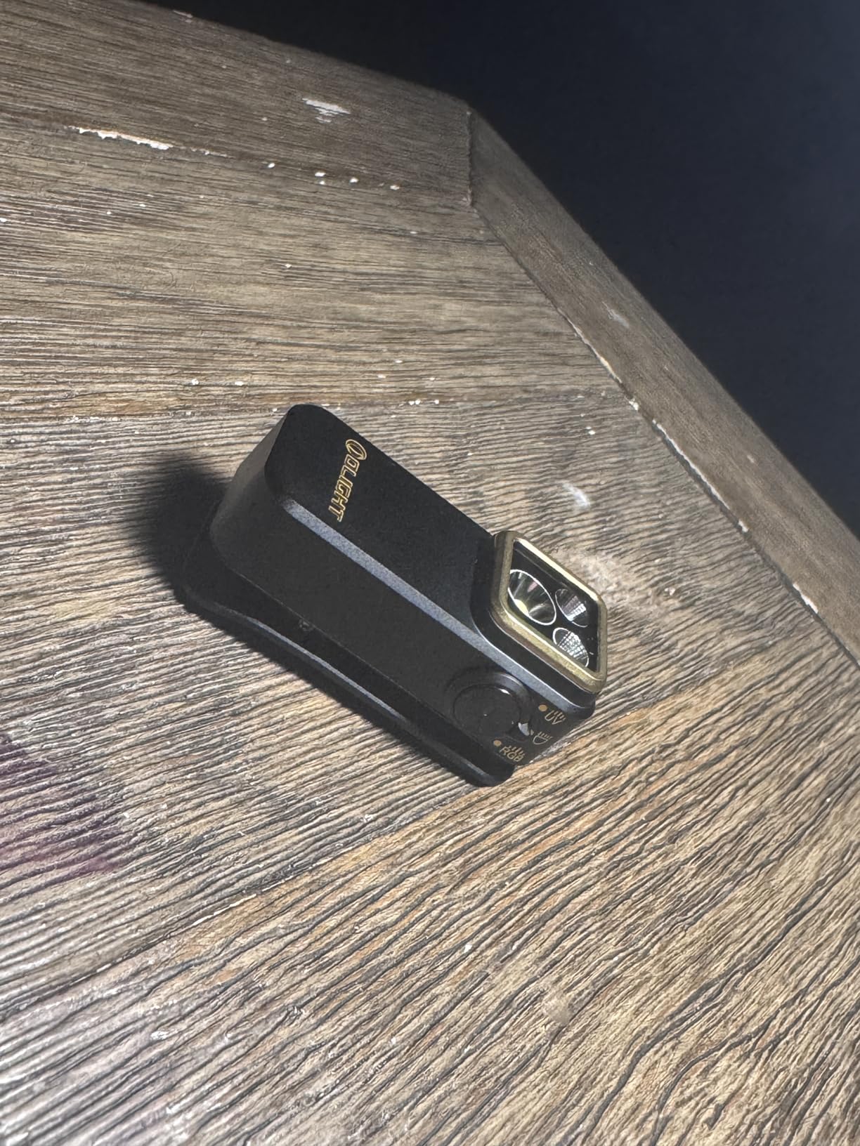 OLIGHT Oclip Pro S Pocket EDC Clip-on Flashlight, Stars Stripes | RGB, UV, 600 Lumens, USB-C Charging, Flash Modes, Magnetic Clip, Inspection, Signaling, Work, Outdoor Use customer photo 2