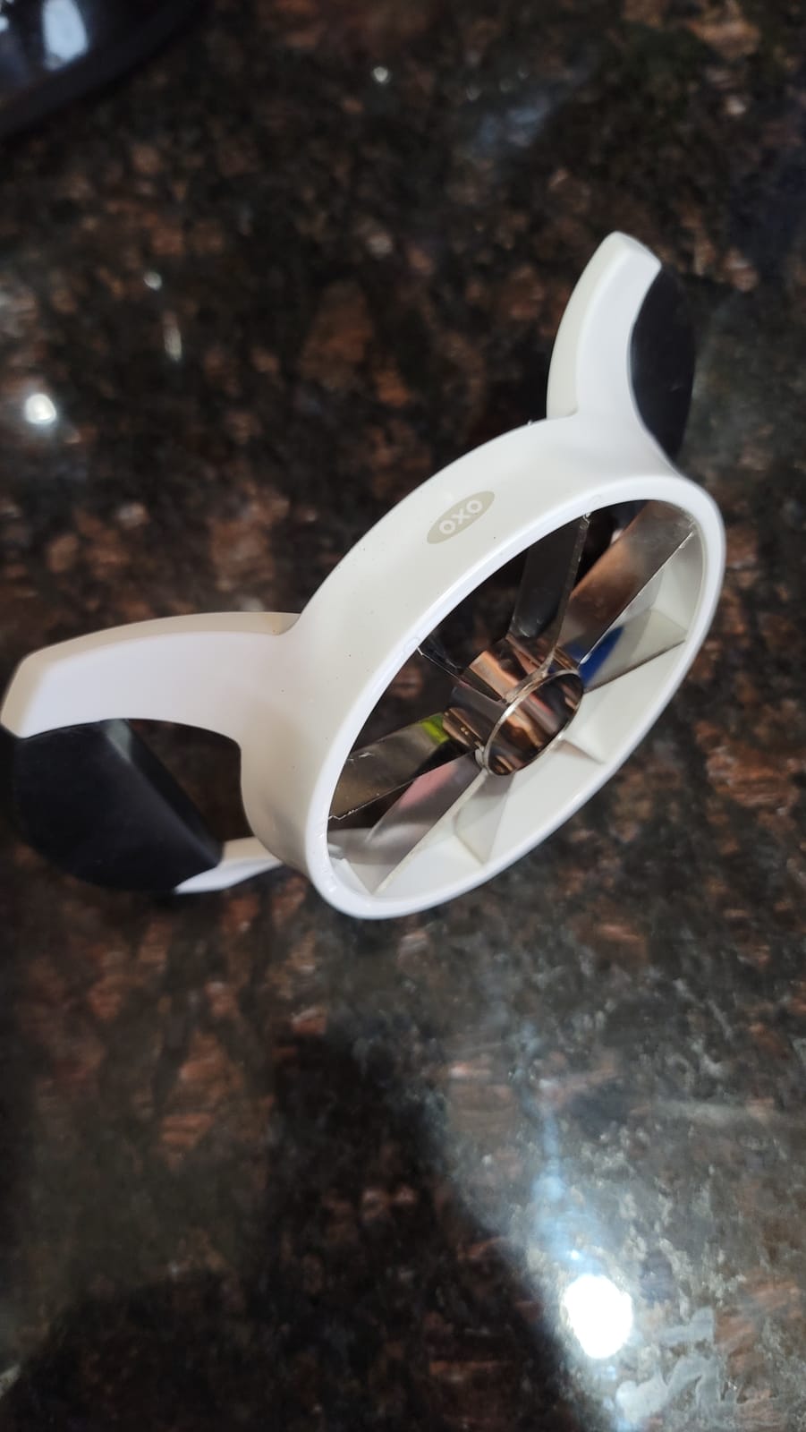 OXO Good Grips Apple Slicer, Corer and Divider customer photo 1