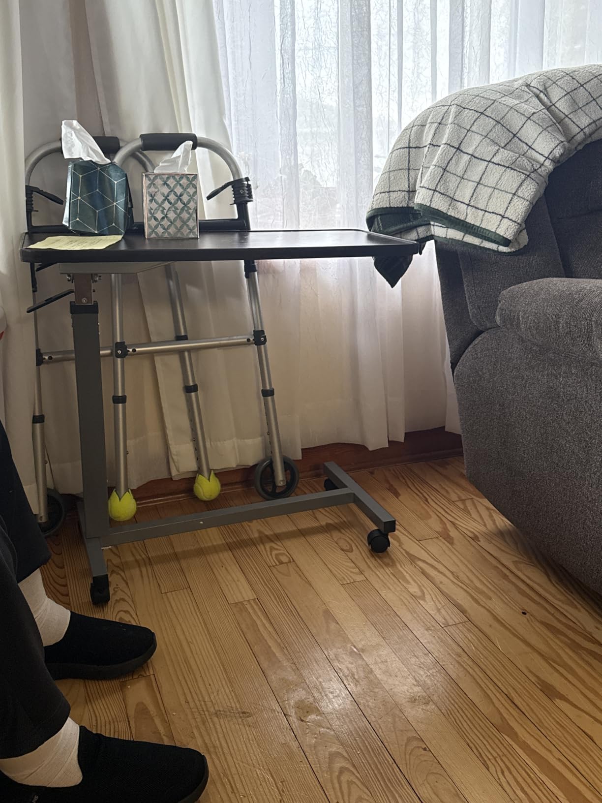 Invacare Bed Table, Height Adjustable & Tilting Overbed Table, Hospital Bedside Table, Medical Rolling Desk with Wheels, L-Shaped Steel Base customer photo 1