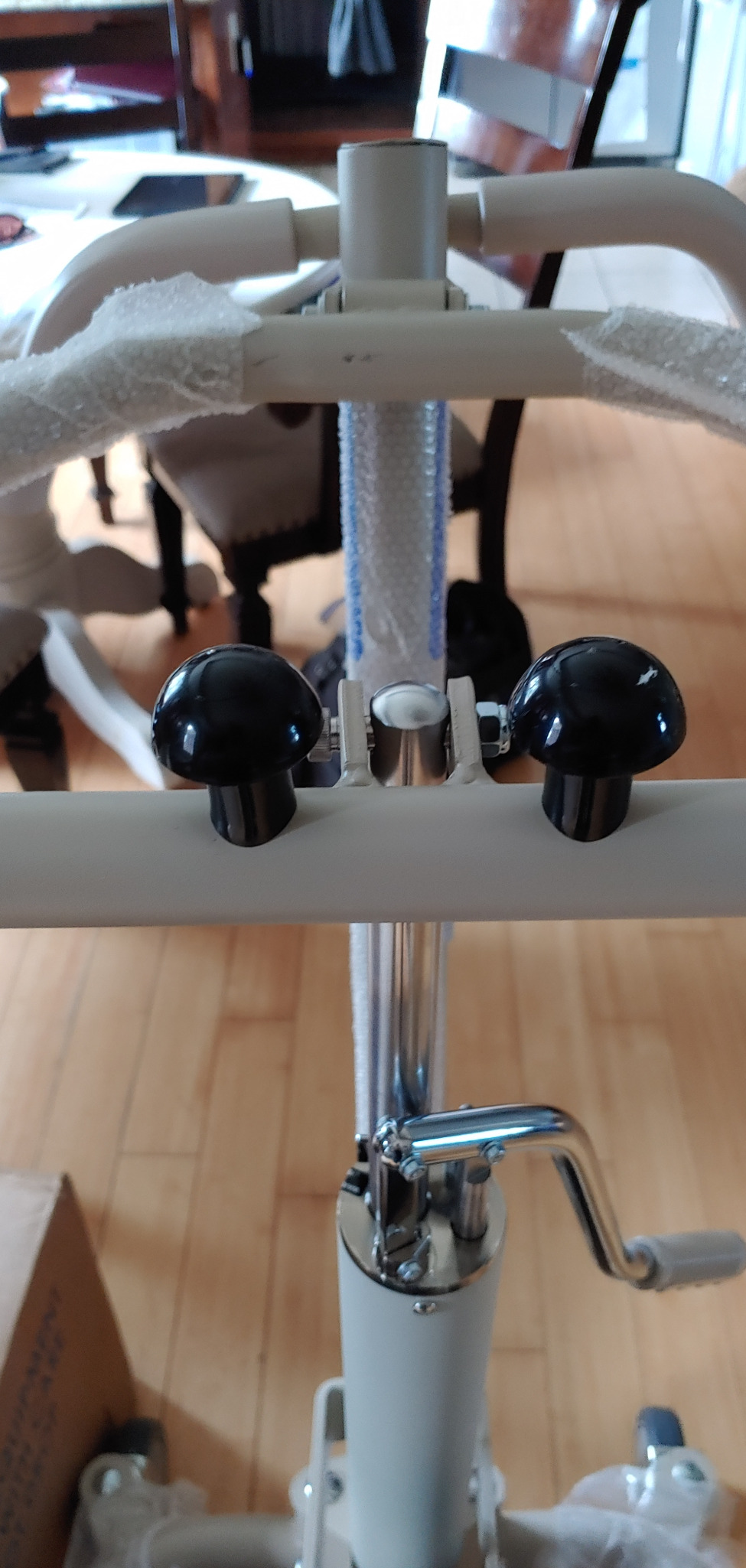 Invacare Sit to Stand Lift for elderly, Hydraulic Stand Assist Lift Aid for Patient, Lift Assist Transfer Device for Elderly Seniors, Adults & Disabled, FSA & HSA eligible customer photo 2