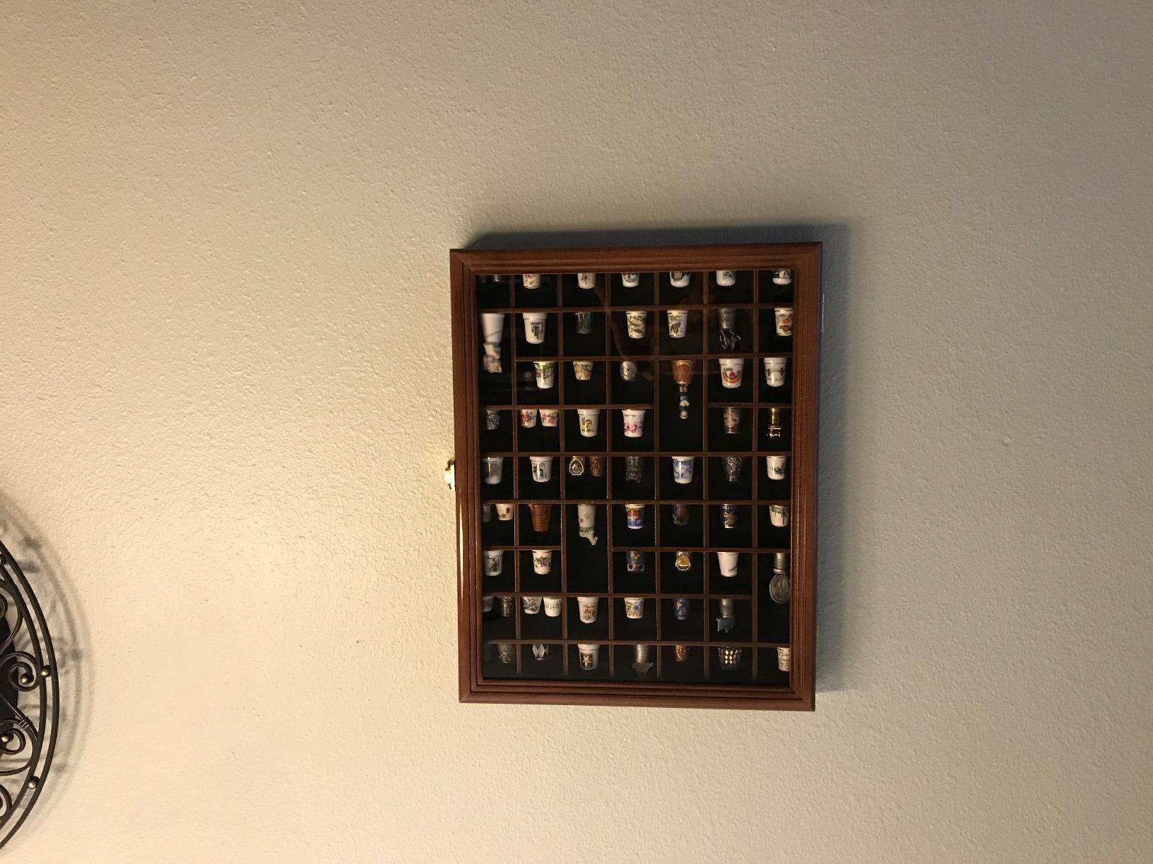 59 Opening Thimble/Small Miniature Display Case Cabinet Holder Wall Rack 98% UV Lockable customer photo 1