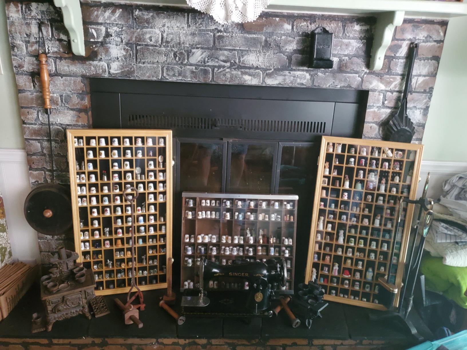 sfDisplay.com,LLC. 100 Opening Thimble/Small Miniature Display Case Cabinet Holder Wall Rack 98% UV Lockable customer photo 1