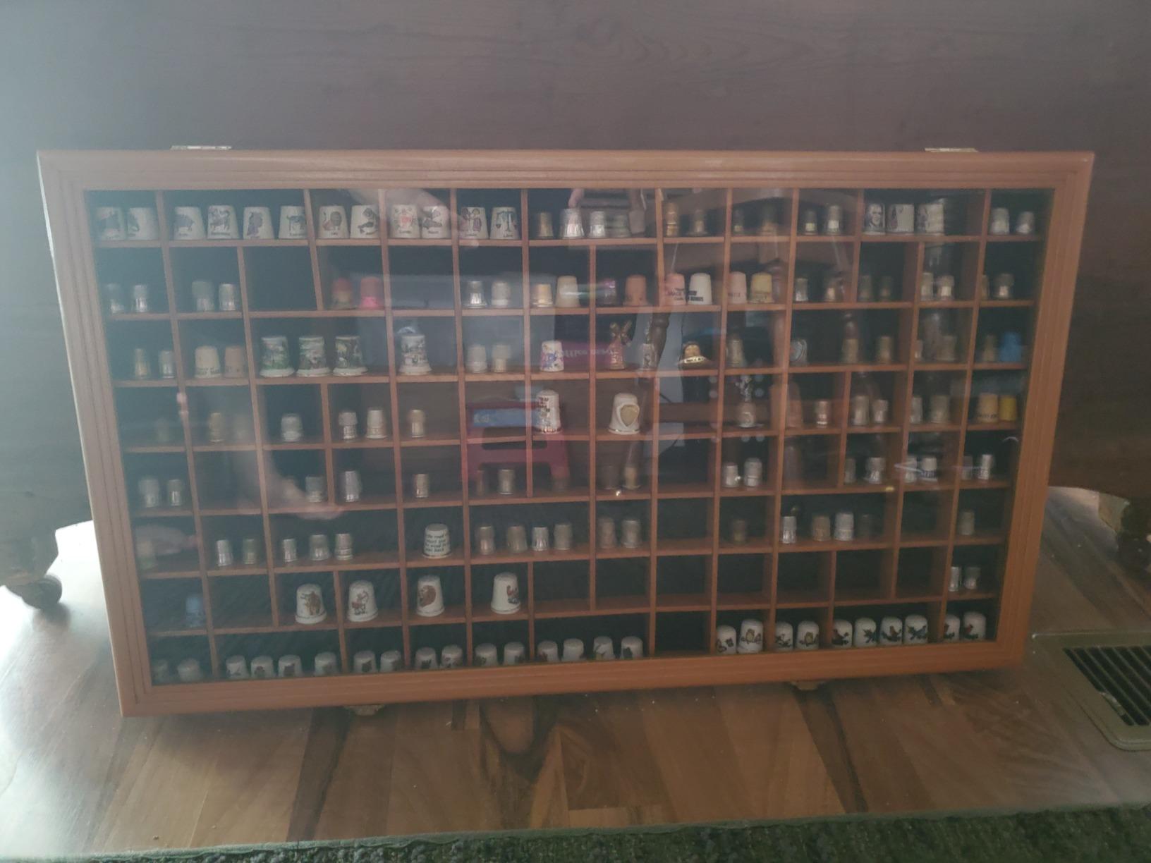 sfDisplay.com,LLC. 100 Opening Thimble/Small Miniature Display Case Cabinet Holder Wall Rack 98% UV Lockable customer photo 2