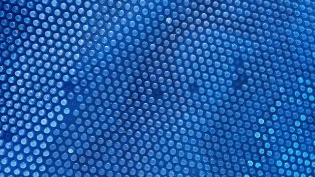 Blue Wave 16x32-ft Rectangle Solar Pool Cover 12-Mil Blue - Solar Cover for Above Ground Pool & Inground Pool, Thermal Bubble Blanket for Heat Retention & Reduced Evaporation customer photo 2