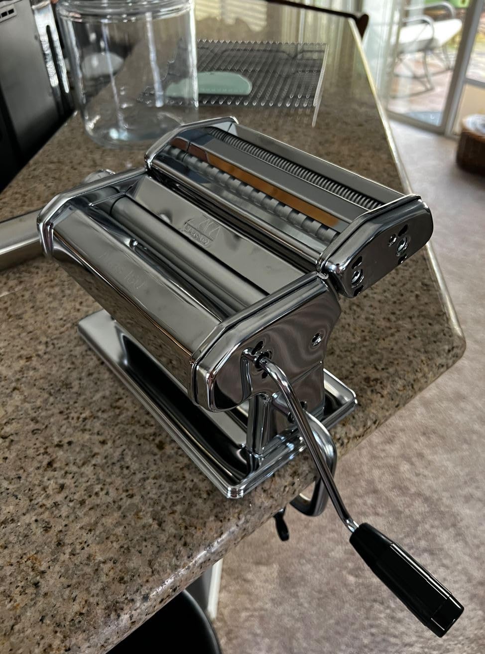 MARCATO Made in Italy Atlas 180 Classic Manual Pasta Machine, Chrome Steel. Makes Lasagne, Fettuccine & Tagliolini customer photo 1