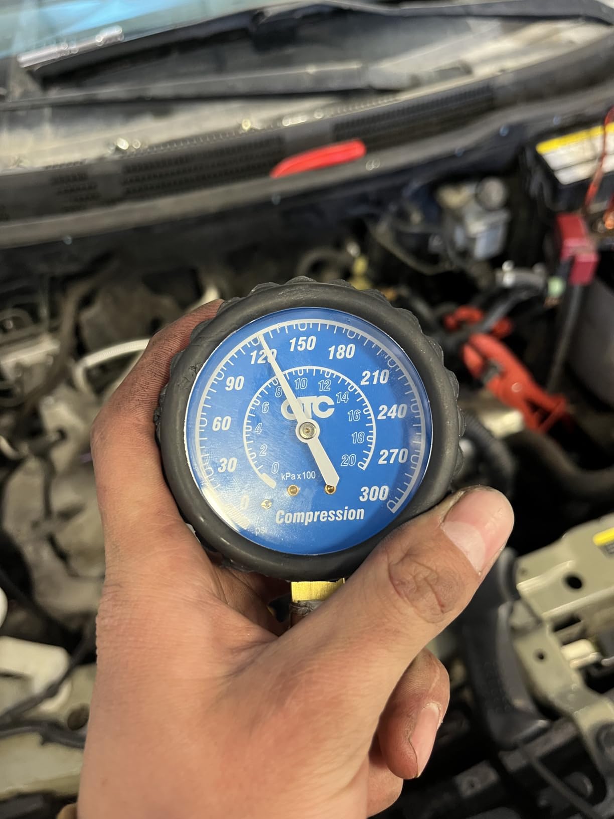OTC 5605 Deluxe Compression Tester Kit for Gasoline Engines - Easy to Read 2-1/2 Inch Dual Scale Gauge, Extra Long Flex Hose, Multiple Adapters, and Storage Case customer photo 1