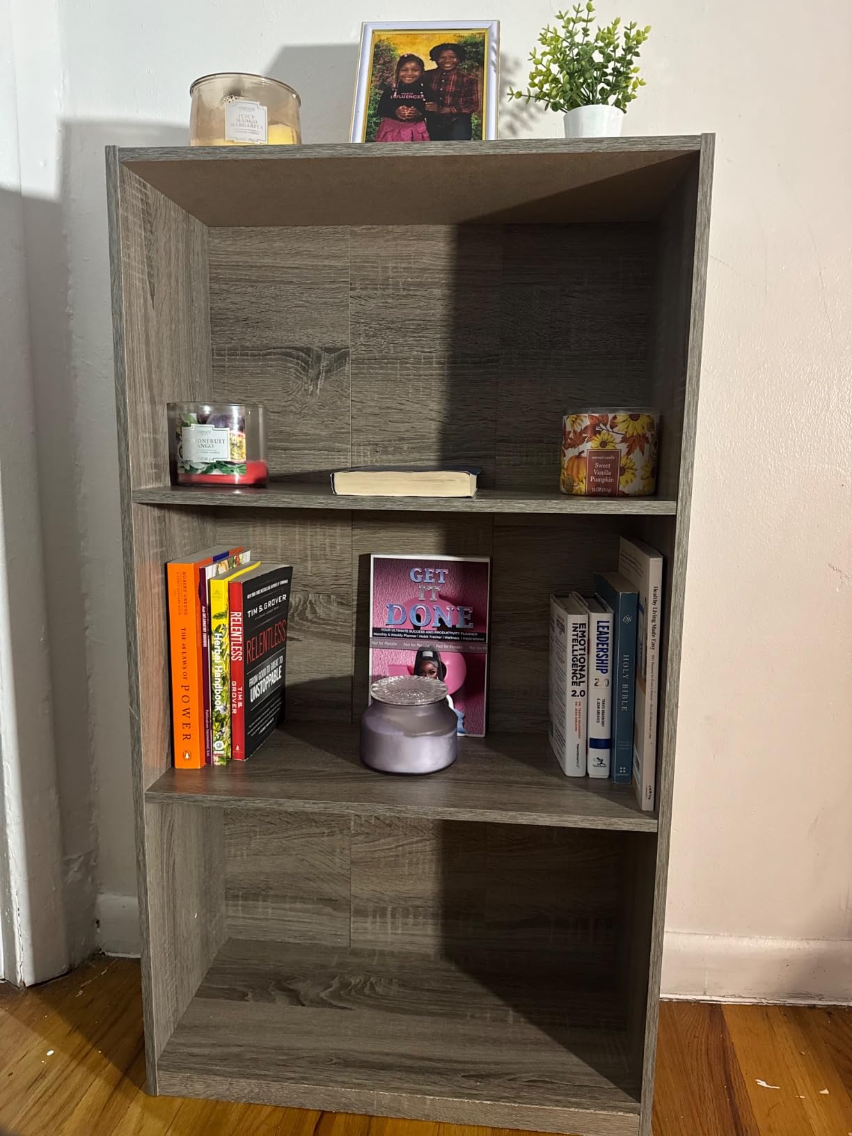 Furinno Basic 3-Tier Book Shelf with Open Shelves, Espresso, 9.3 x 21.8 x 39.5, Standing Bookcase, Bookshelf, for Organization and Storage, for Living Room, Bedroom, Home Office customer photo 2