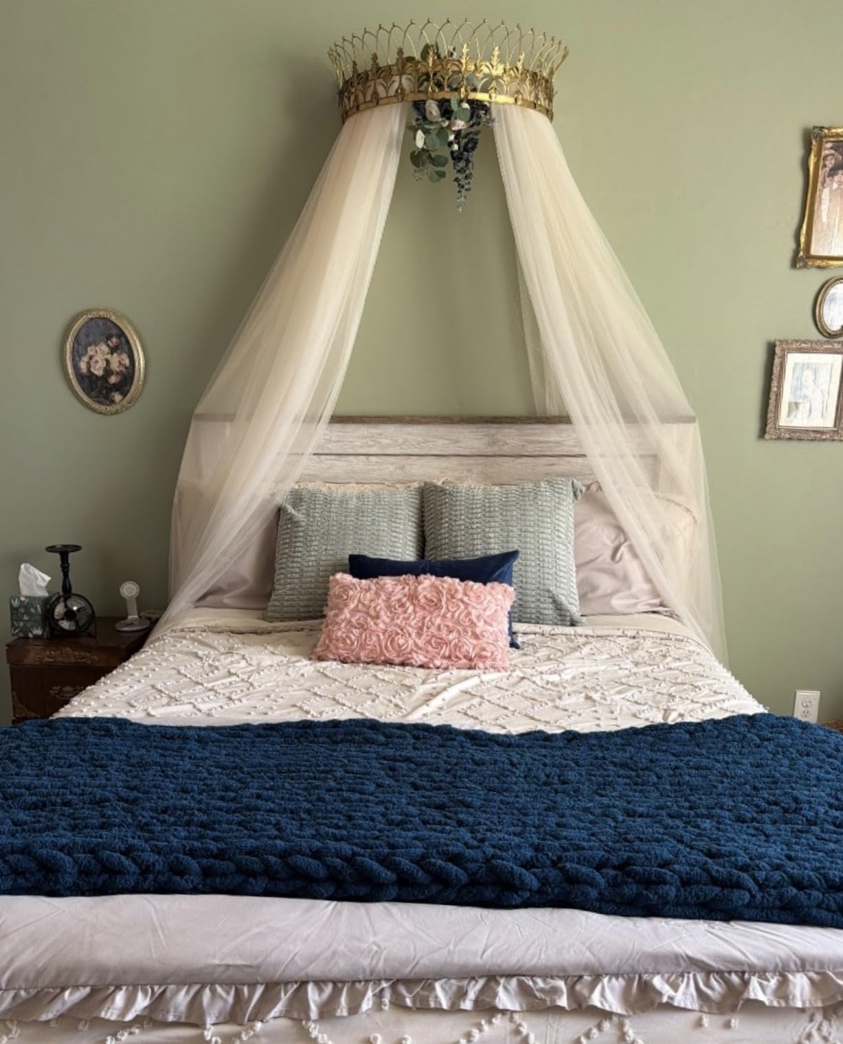 Creative Co-Op Metal Curtain Crown customer photo 1