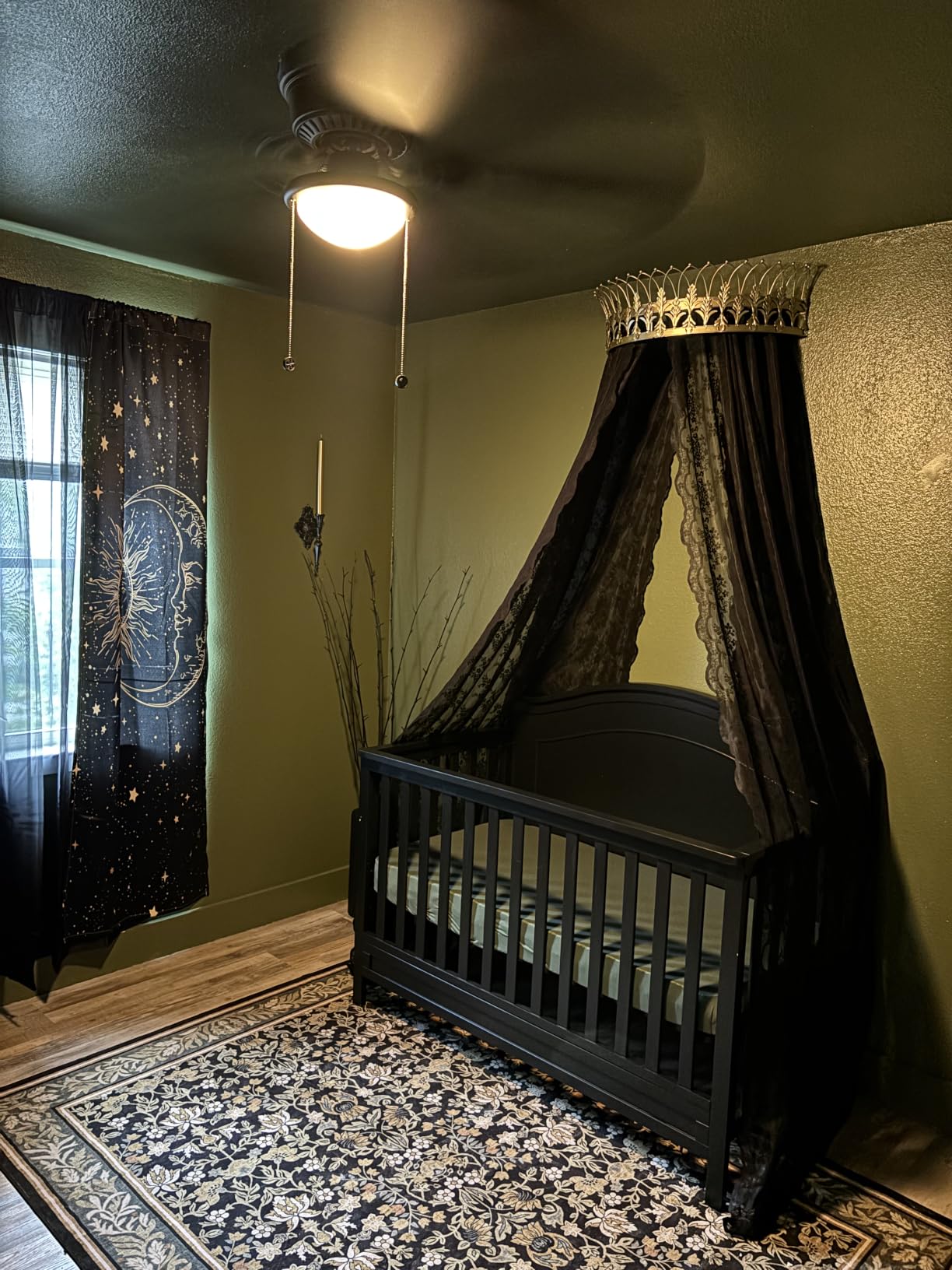 Creative Co-Op Metal Curtain Crown customer photo 2