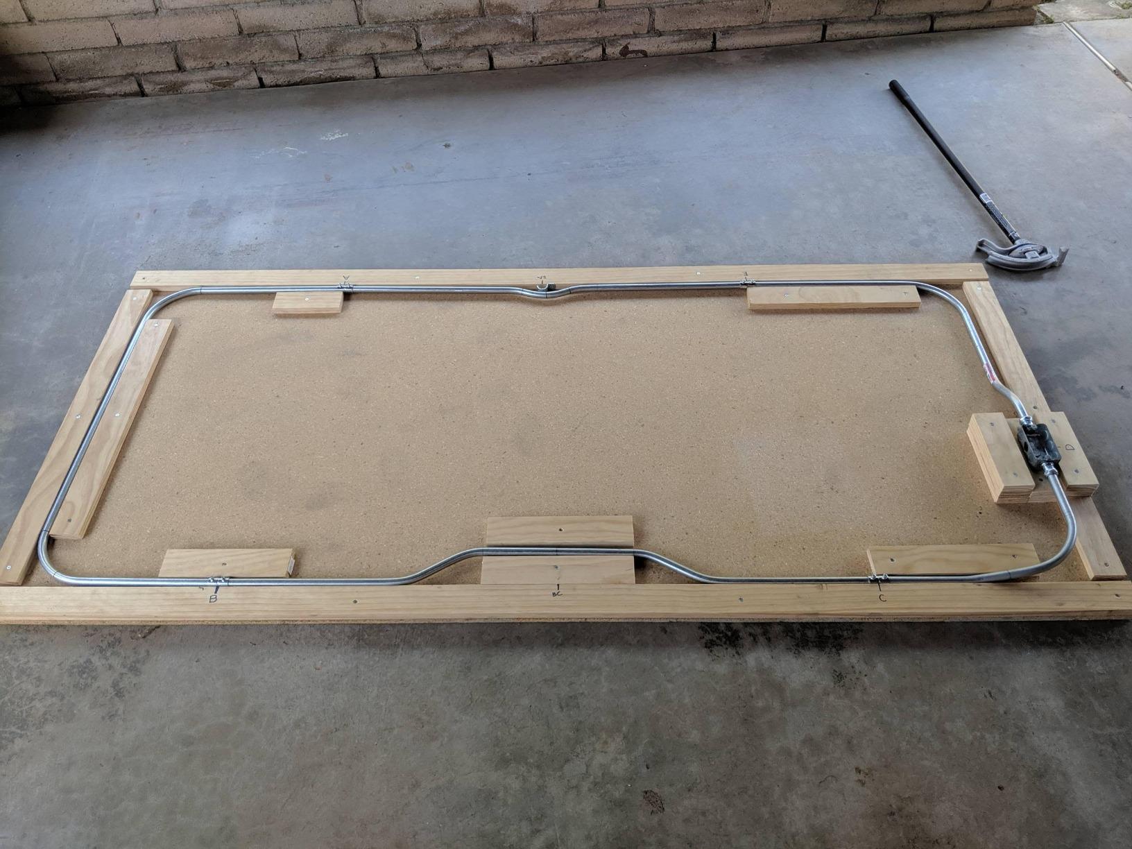 Southwire Conduit Bender & Handle - Built for Precision Bends in Electrical Installations - Durable Aluminum Head - Grooved Hook - 3/4 Inch Conduit Bender customer photo 1