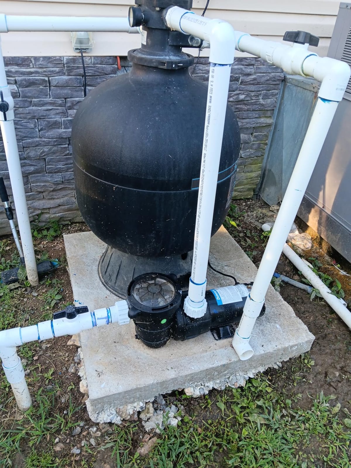 Doheny's 1.5 HP Above Ground Swimming Pool Pump, 115V, 83 GPM, Stainless Steel Shaft, Low-Noise customer photo 1