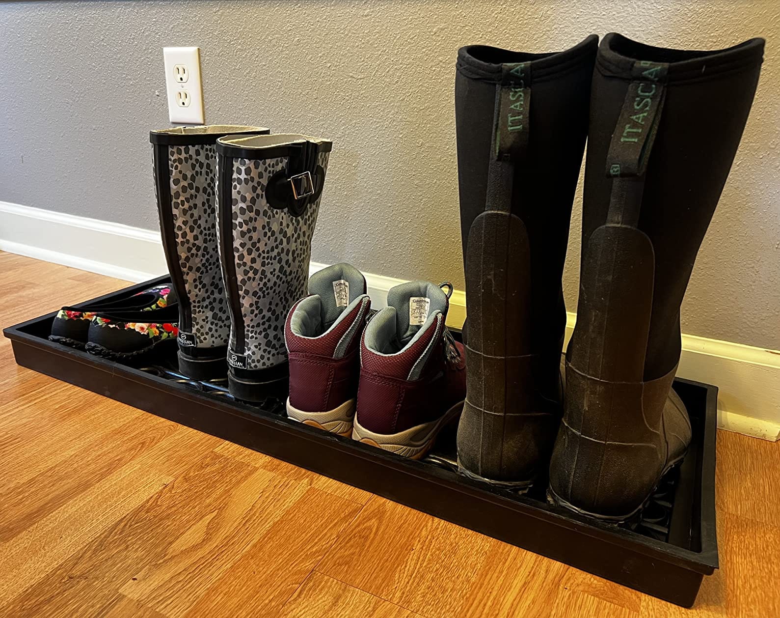 BIRDROCK HOME Rubber Boot Tray | 34 inch Decorative Boot Tray | Waterproof for All Weather Indoor or Outdoor Use | Dog Bowl Tray customer photo 1