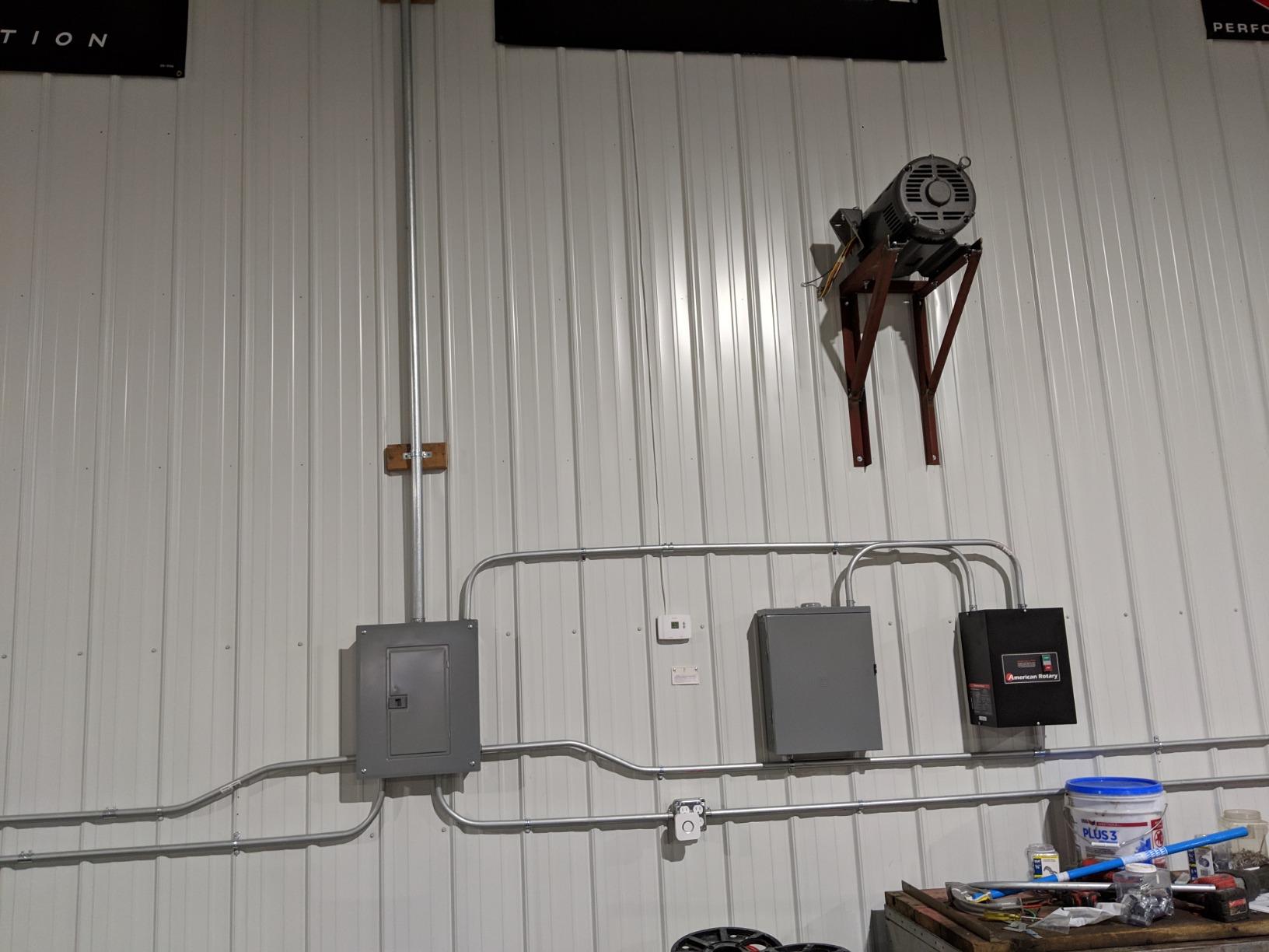 American Rotary Phase Converter AR20-20 HP 1 to 3 Three PH | Can Start up to a 10Hp Light Load / 28 Amp 208-240v customer photo 2