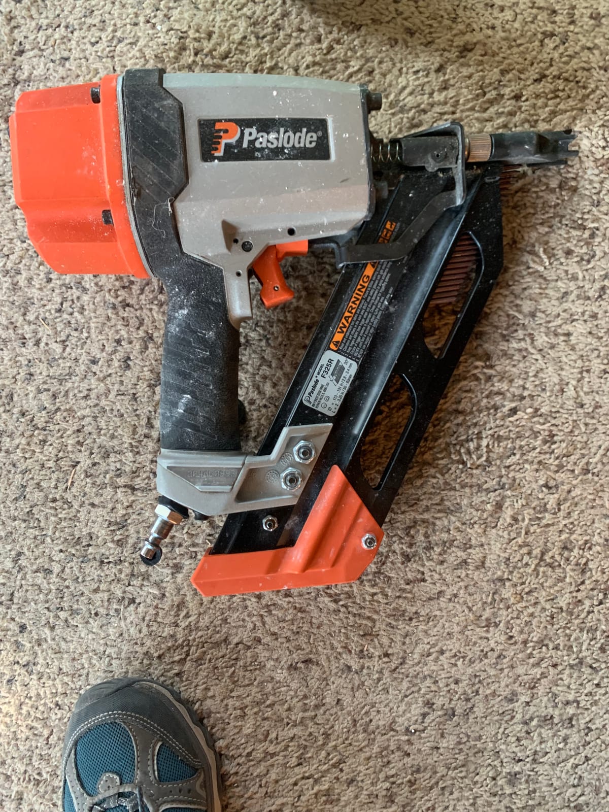 Paslode Pneumatic Framing Nailer F325R, 513000, Air Compressor Powered customer photo 1