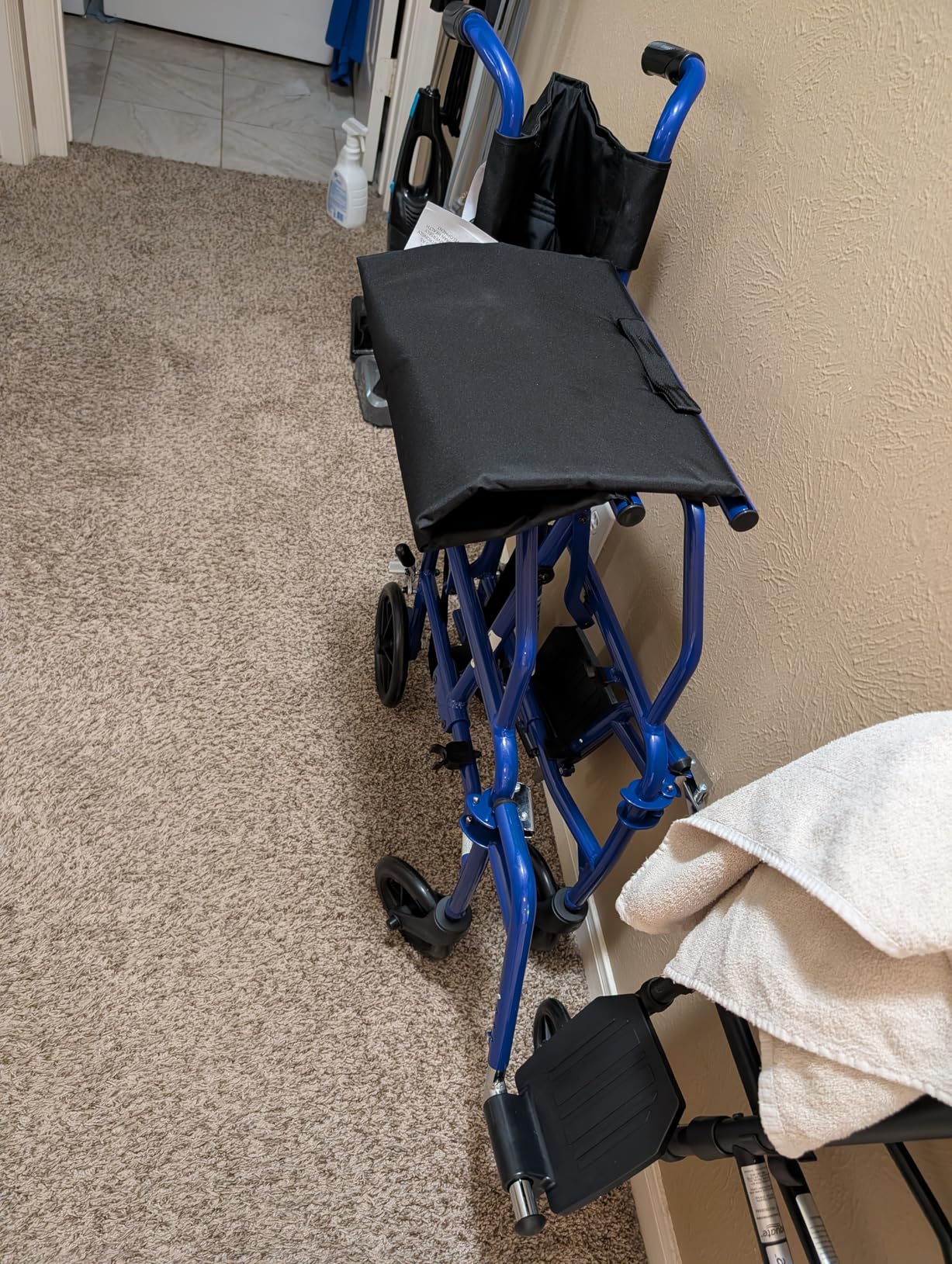 Medline Ultra Lightweight Transport Wheelchair for Adults, Foldable, 19-Inch Seat Width, Black Frame, Black Upholstery customer photo 1