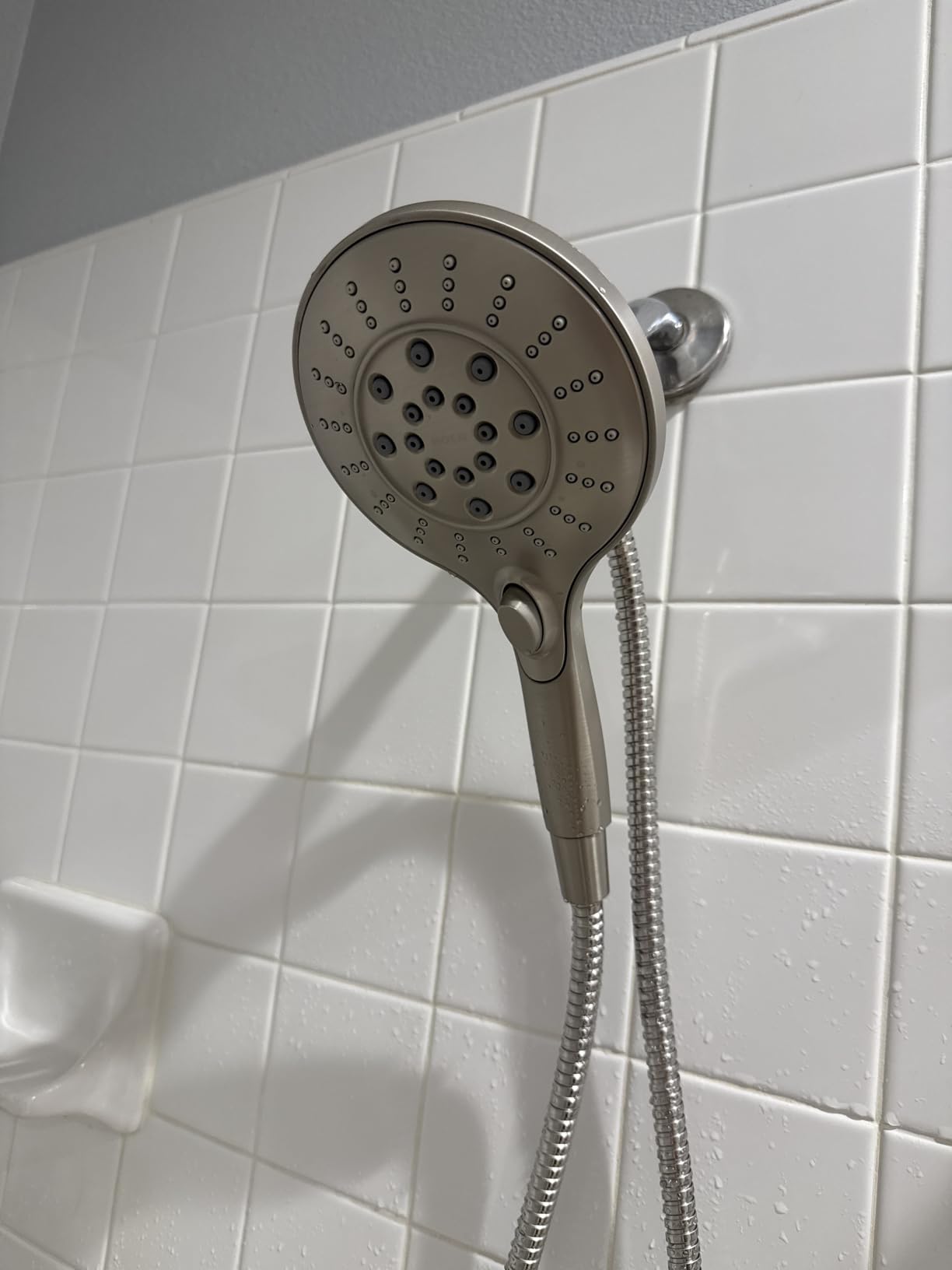 Moen Engage Spot Resist Brushed Nickel Six-Function 5.5-Inch Removable Handheld Showerhead with Magnetic Docking System, 26112SRN customer photo 1