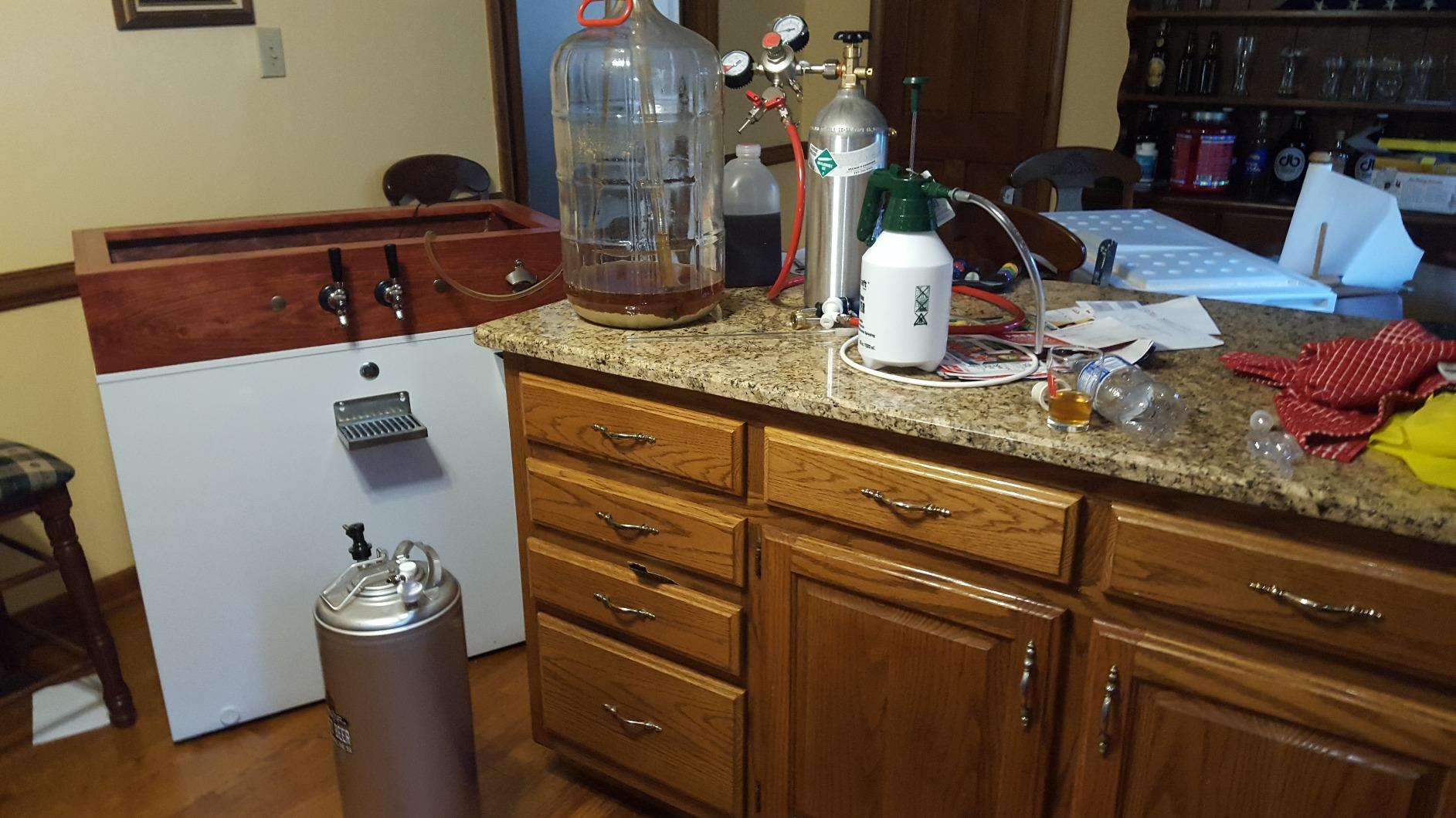 Monster Brew Home Brewing Supplies Home Brew Ohio Complete Beer Equipment Kit (K6) with 6 gal Glass Carboy, Multicolor (DP-GFZY-7I2K) customer photo 2