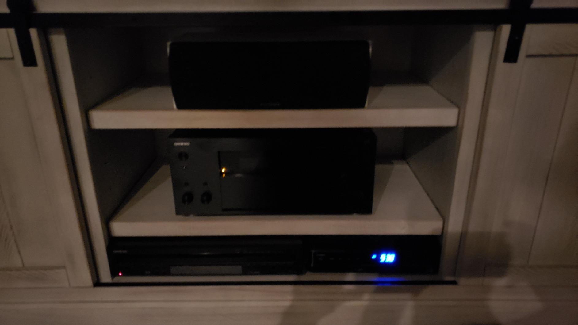 Elite High Definition Compact Surround Sound Home Theater 5.0 Channel Speaker System Including 2-Way Bookshelf, Center Channel and Rear Surround Speakers - Black Ash (SX50BC) customer photo 1