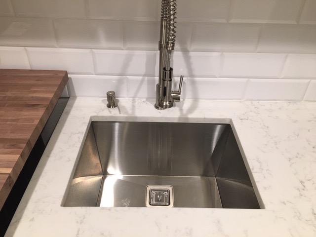 Kraus Pax 24-inch 18 Gauge Undermount Single Bowl Stainless Steel Laundry and Utility Sink, KHU24L customer photo 1