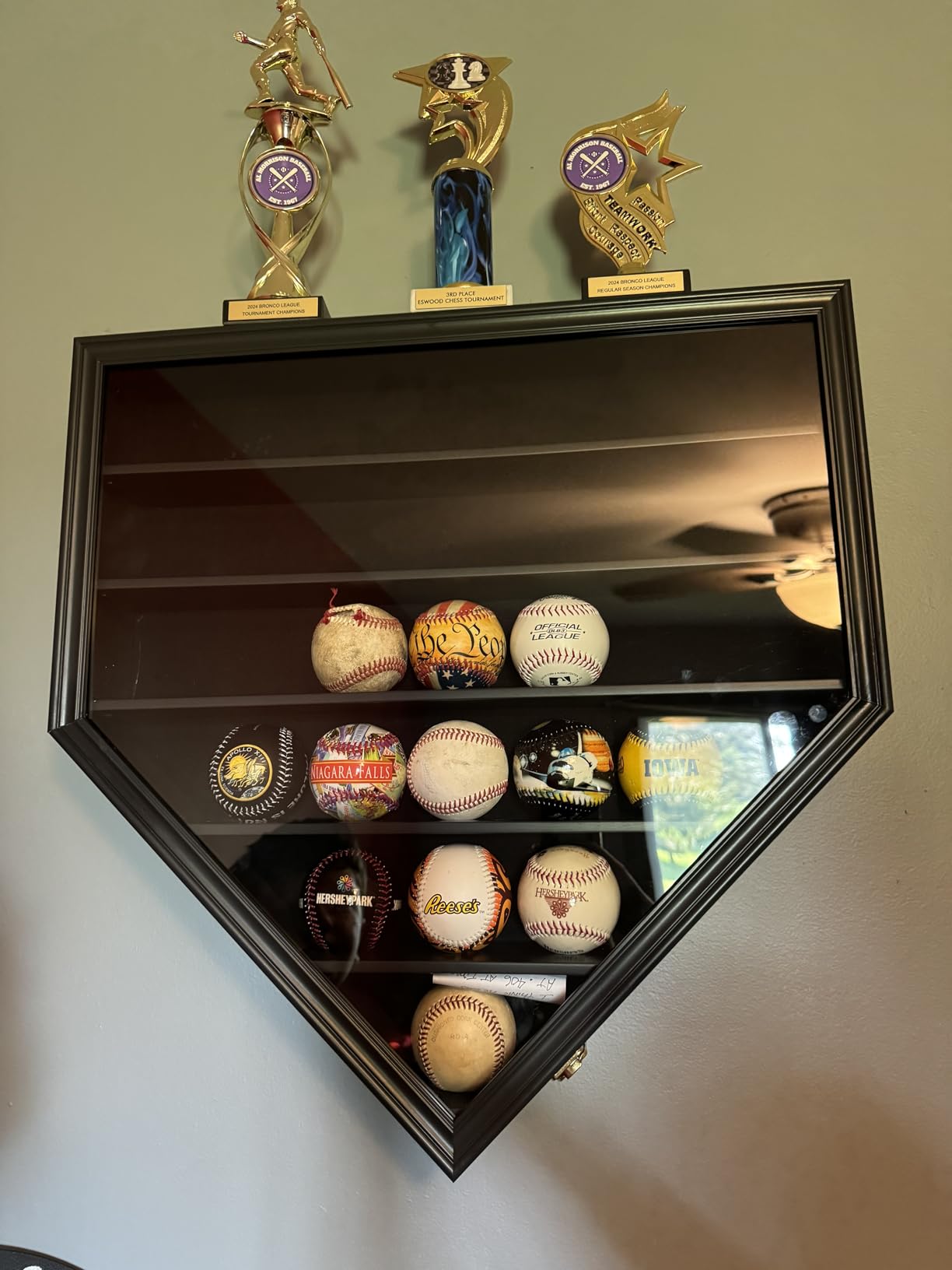 DisplayGifts Baseball Display Case Frame Shadow Box Wall Cabinet Holder to Hold 30 Balls, with Lockable Anti Fade UV Protection Acrylic Door for Homerun and Autograph Balls, Black Frame customer photo 1