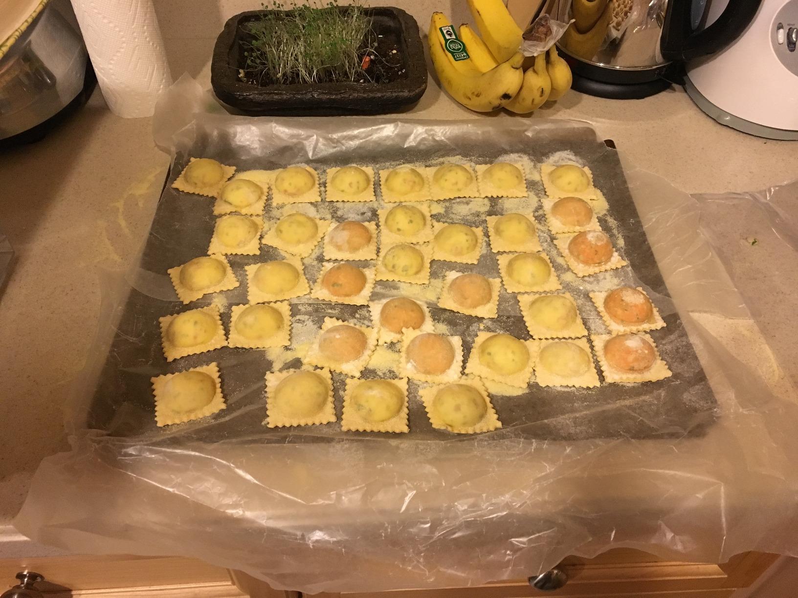 Bellemain Ravioli Mold & Press, Easy Homemade Ravioli Maker | Pasta Cutter customer photo 2