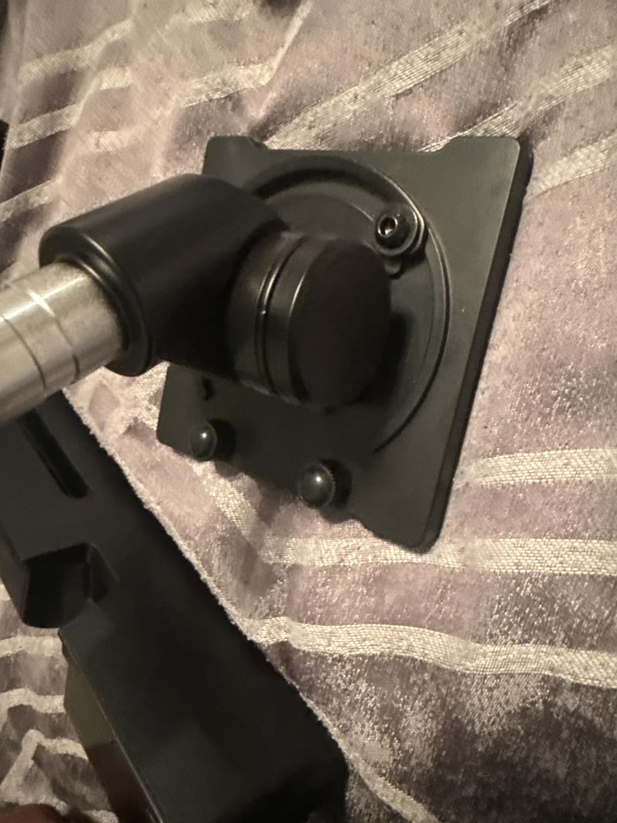 VIVO Dual Monitor Desk Mount Stand with Height Adjustment and VESA Plates for 2 LCD Ultrawide Screens up to 34 inches, Stacked Array, STAND-V002R customer photo 2