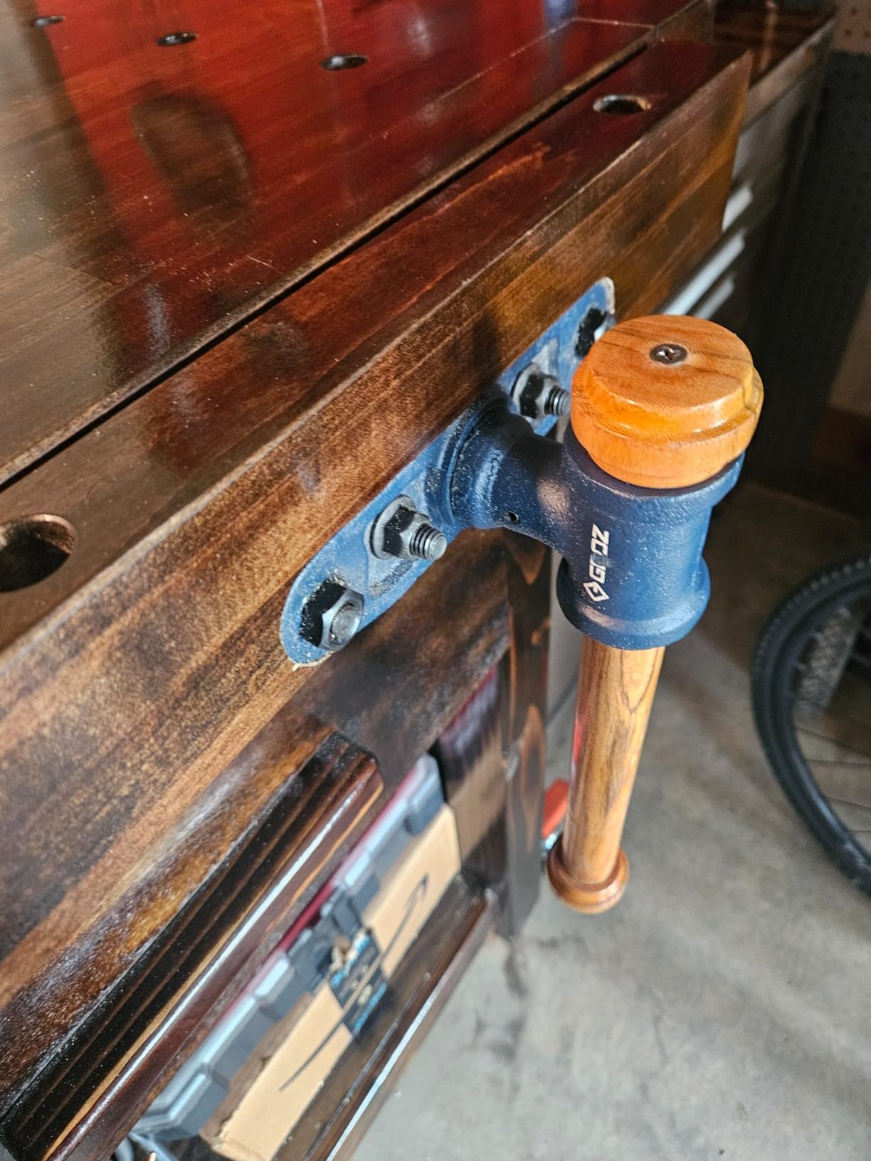 Groz Woodworking Front Vise, 7-1/8