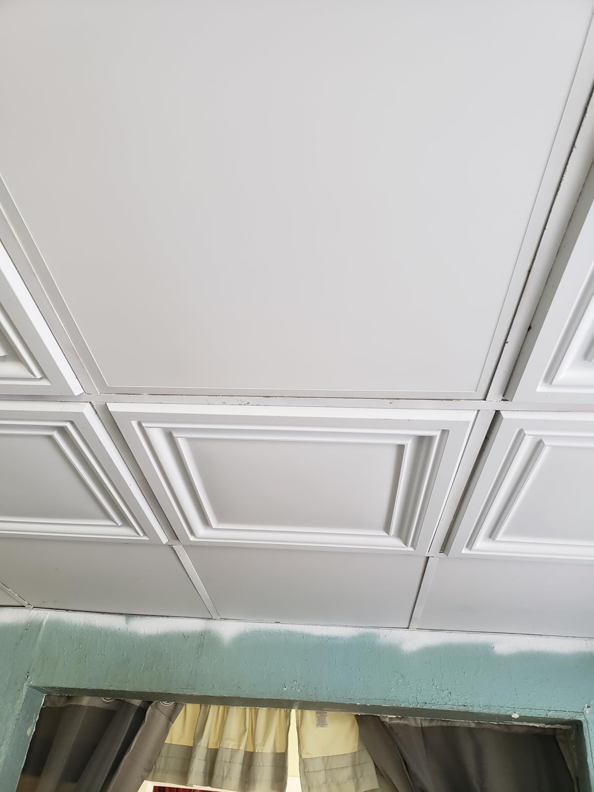uDecor DuraClean Smooth White 2ft x 4ft Vinyl Drop Ceiling Tiles - Box of 10, Waterproof, Washable, Class A Fire Rated, 4mm PVC, Ideal for Home, Restaurants, Offices, 80 Sq.ft Coverage customer photo 2