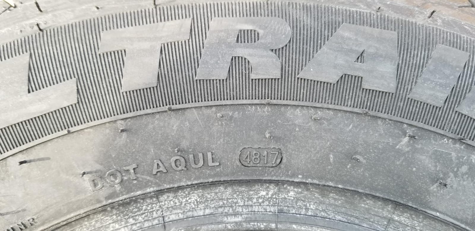 Carlisle Radial Trail HD Trailer Tire-ST205/75R15 107M 8-ply - Trailer Highway All Season Traction Radial Construction Black Sidewall Tire customer photo 2