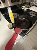 Lodge Cast Iron Care Kit, 4 Piece Cookware Maintenance Set | Includes Seasoning Spray, Scrub Brush, Pan Scraper & Silicone Handle Holder for Everyday Cast Iron Care customer photo 1