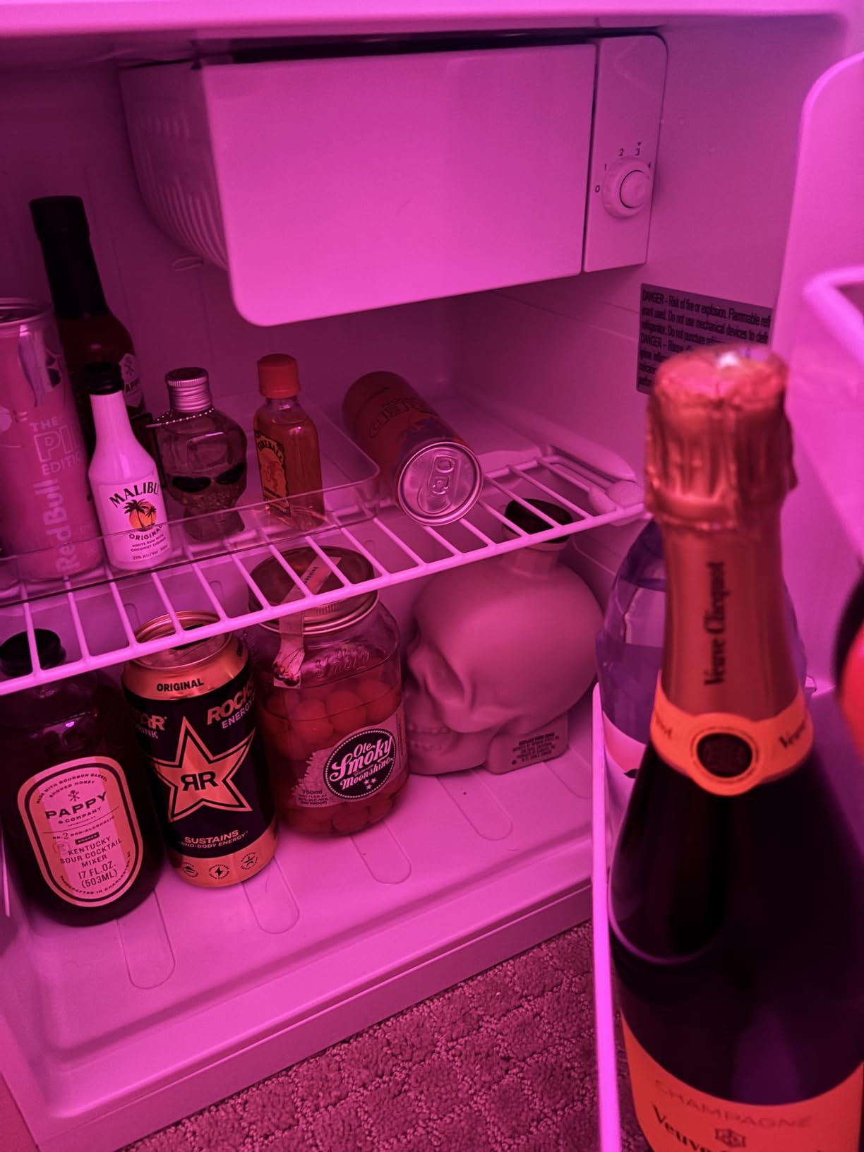 Frigidaire EFR176 1.6 cu. ft. Retro Bar Fridge with Side Bottle Opener (Pink) customer photo 2