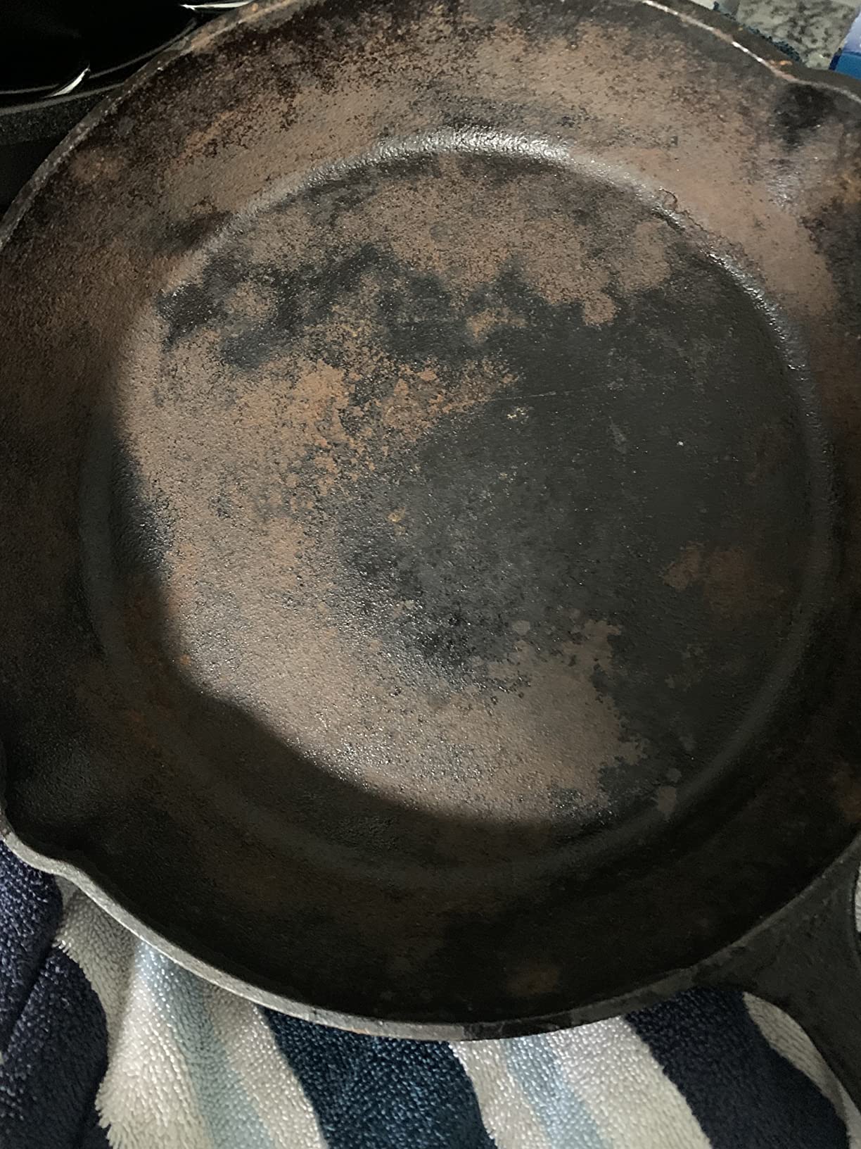 CARON & DOUCET - Cast Iron Cleaning & Conditioning Set: Seasoning Oil & Cleaning Soap | 100% Plant-Based | Best for Washing, Restoring & Seasoning Cast Iron Skillets, Pans & Grills! 8oz Each customer photo 2
