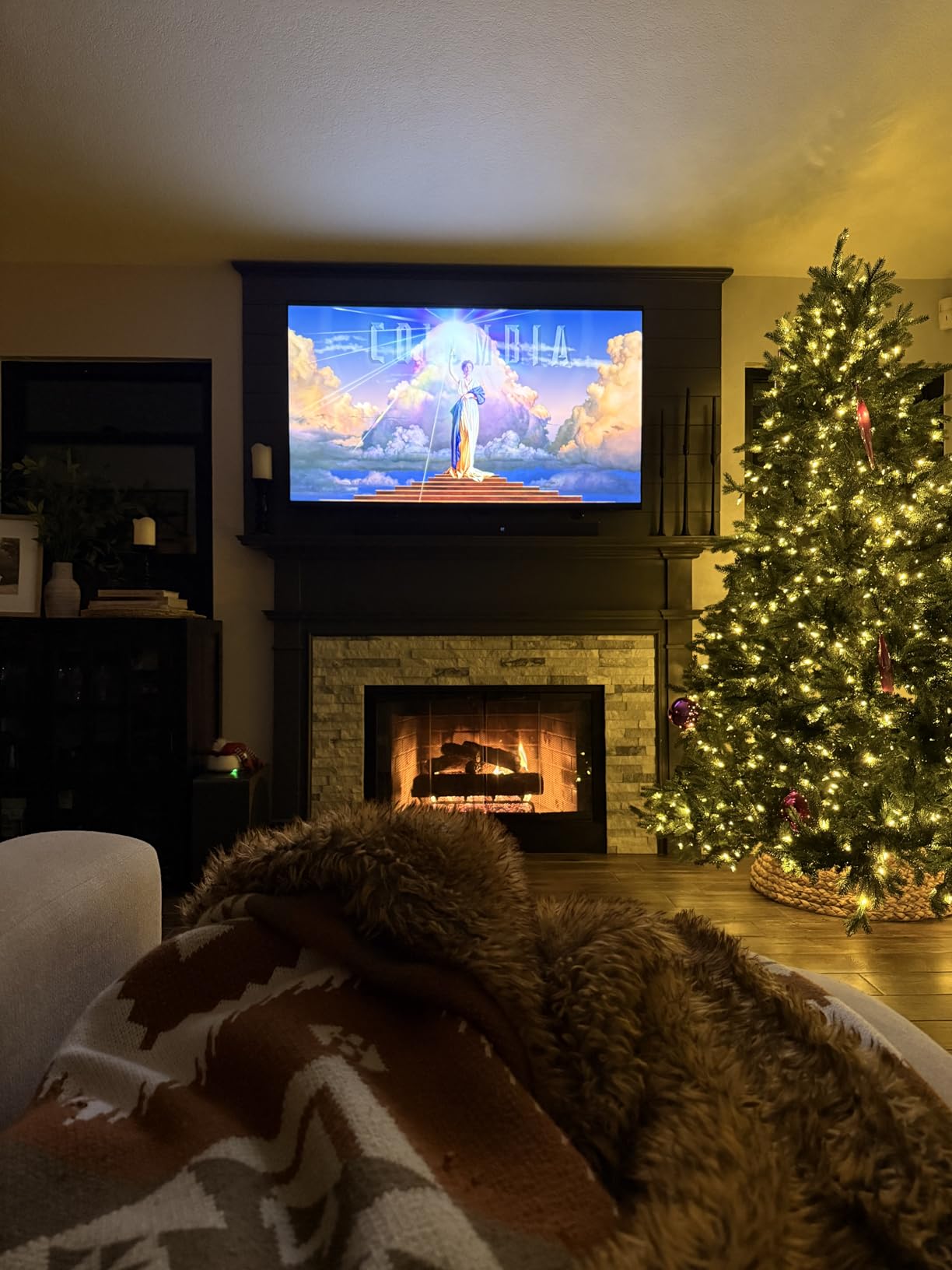 Real Fyre 24-Inch Live Oak Vented Gas Log Set, Natural Gas, Match-Lit with Burner, Grate & Gas Connection Kit, 90,000 BTU customer photo 2