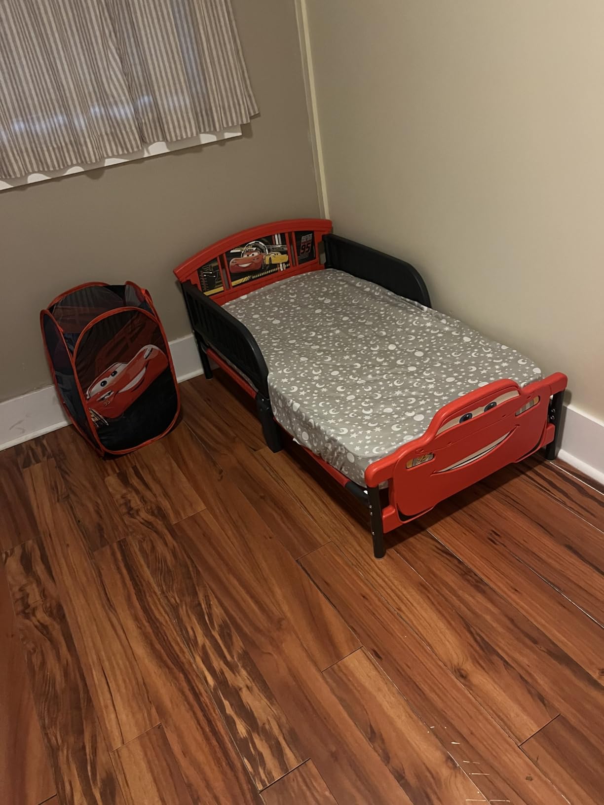 Delta Children 3D-Footboard Toddler Bed, Disney/Pixar Cars 3 customer photo 1