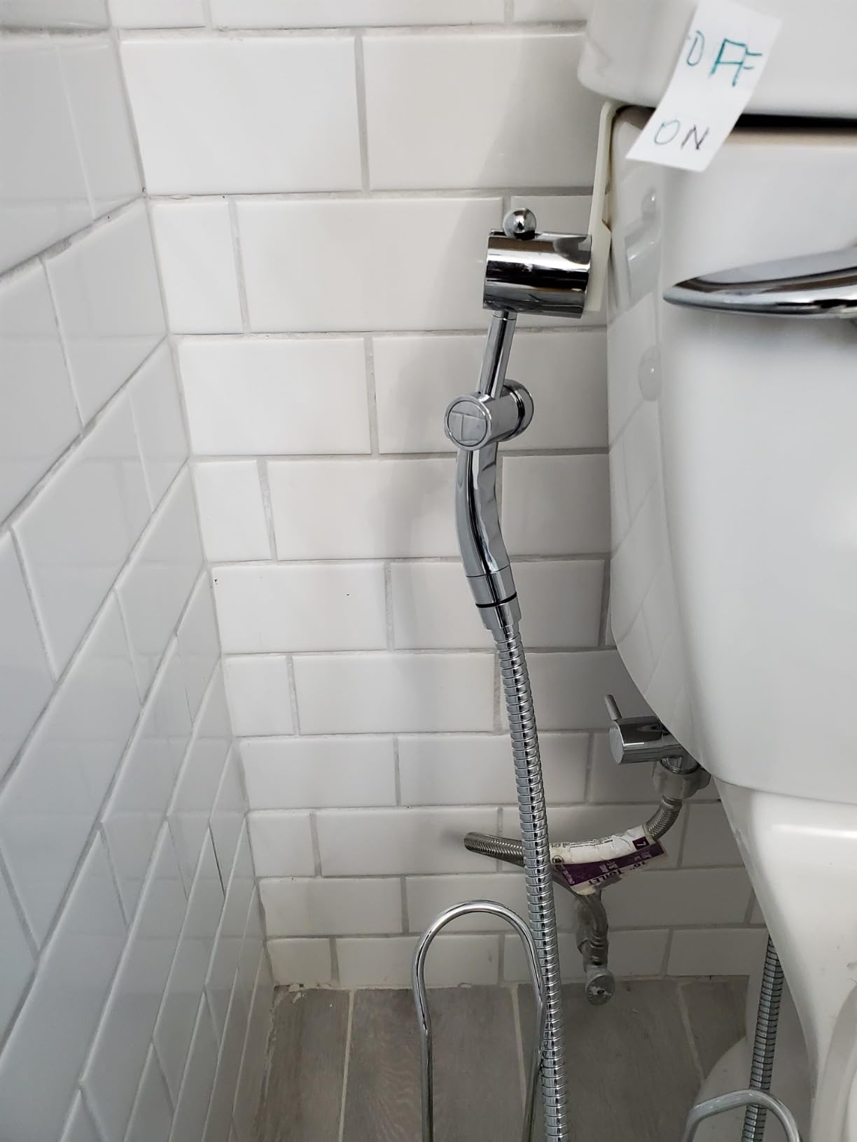 Brondell Hand Held Bidet Sprayer for Toilet: Brondell CleanSpa Advanced Bidet Attachment, Precision Pressure Control Jet Spray, Ergonomic Handheld Bidet for Toilet, Toilet Water Sprayer & Hose Set customer photo 2