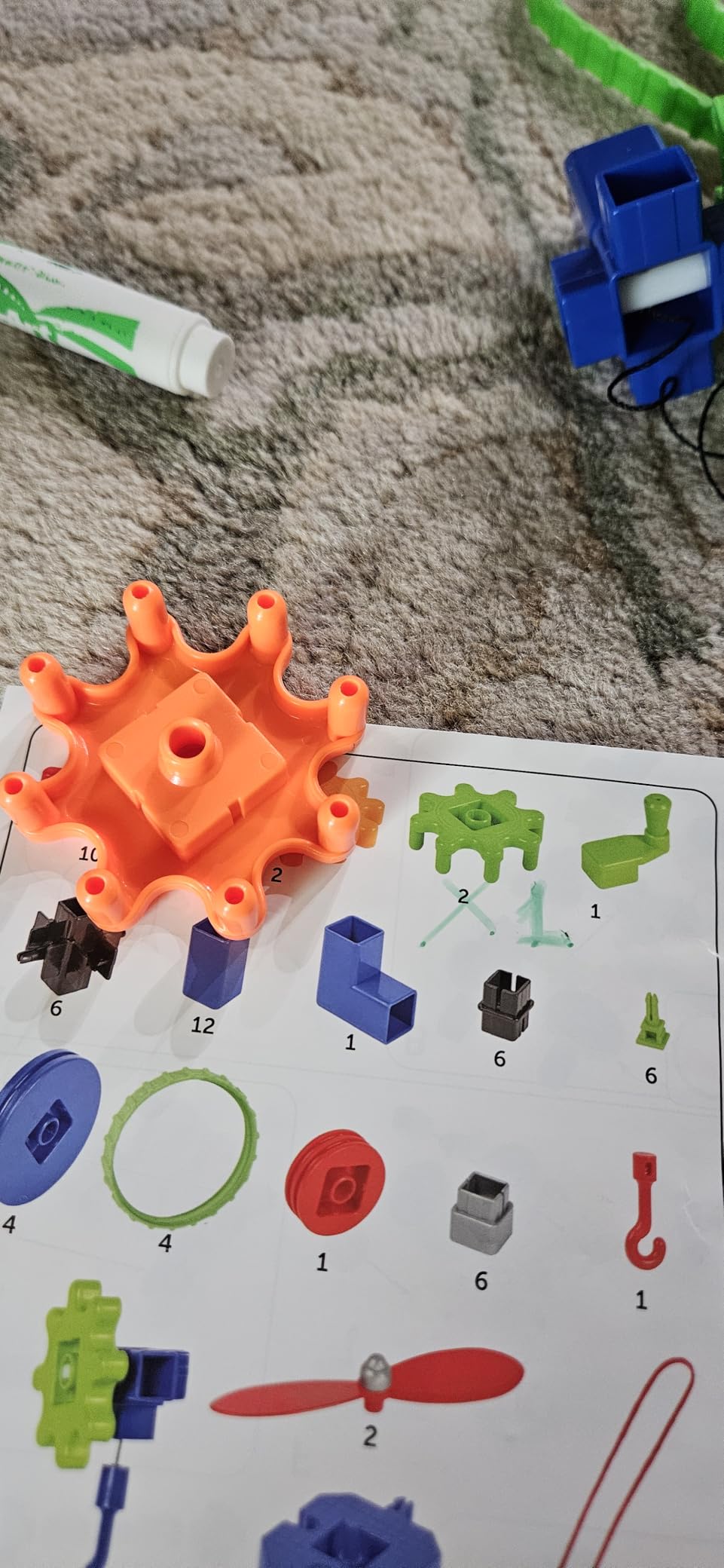 Learning Resources Gears! Gears! Gears! Machines in Motion - Toddler STEM, Building Toys for Kids, Hands-On Construction & Engineering Set, Critical Thinking, Fine Motor Skills customer photo 2