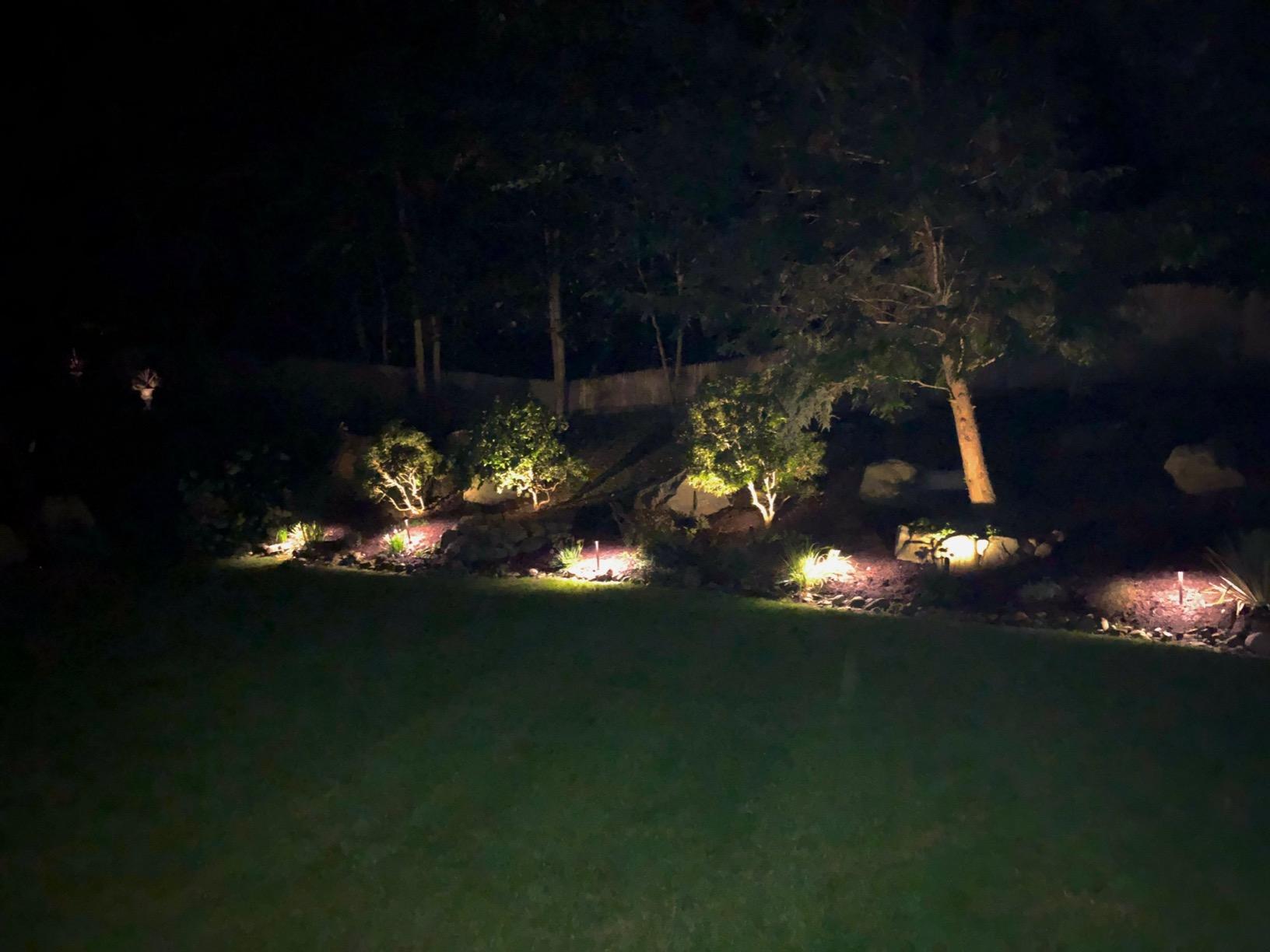 GOODSMANN 12V AC Low Voltage Landscape Lighting Kit, 6PCS 10W Halogen Path Lights & 4PCS 20W Halogen Spot/Flood Lights, Bronze Metal Fixtures with 150W Transformer and 75ft 16AWG Wire customer photo 1