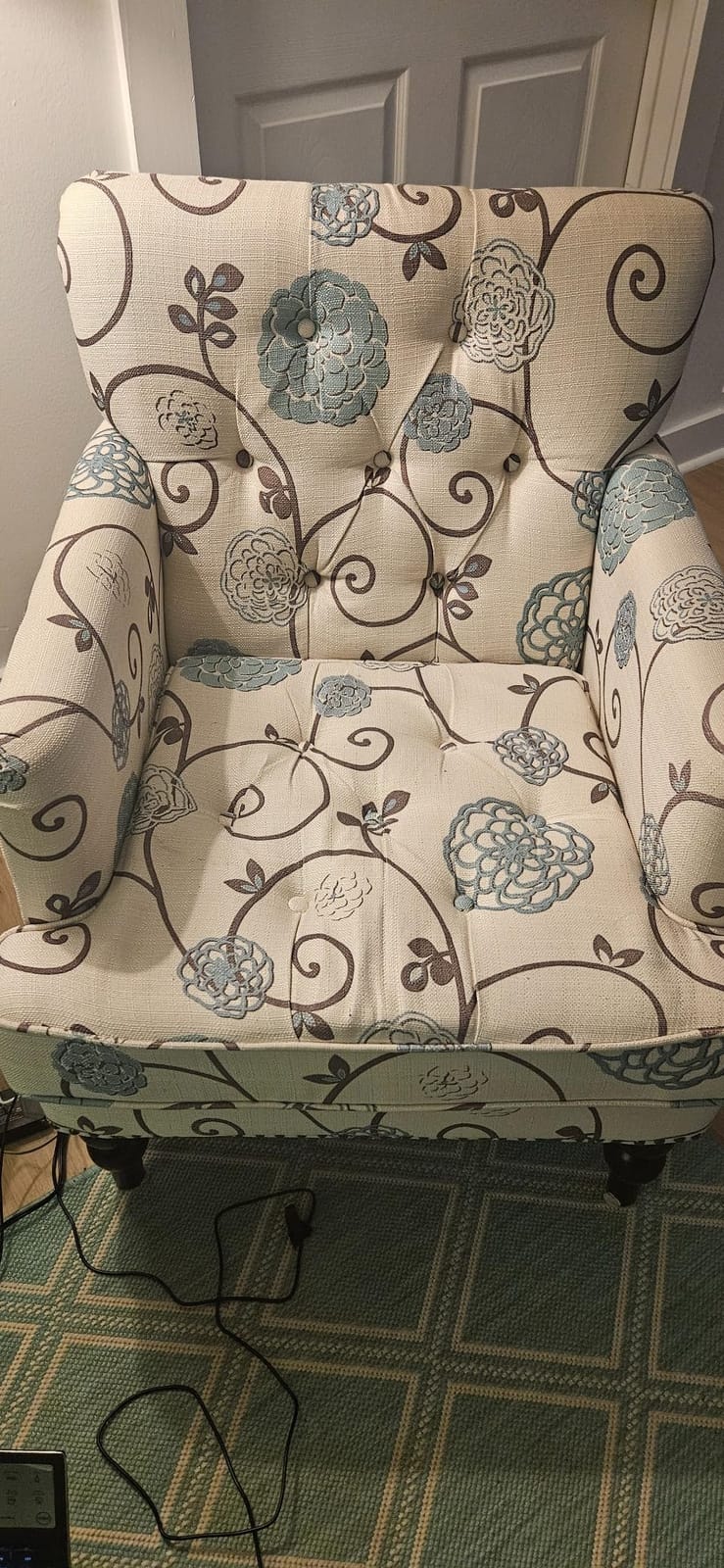 Christopher Knight Home Harrison Fabric Tufted Club Chair, White / Blue (29.5