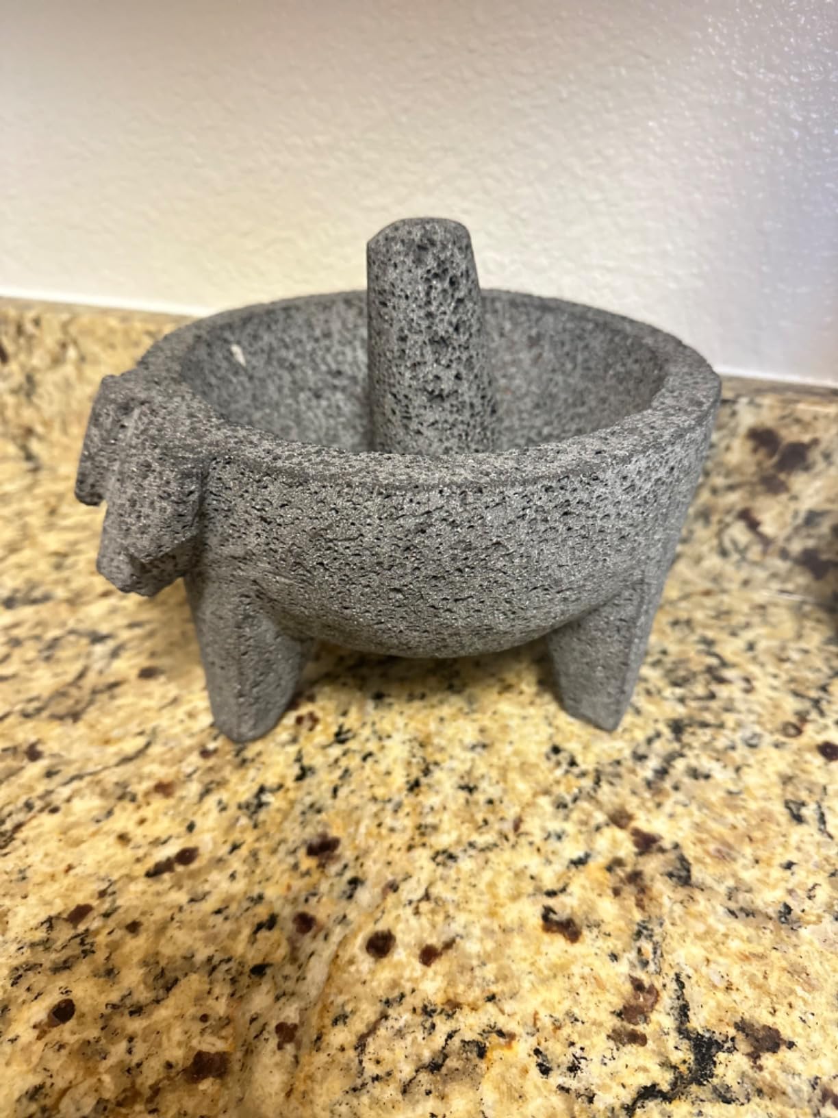 Made in Mexico Genuine Mexican Manual Guacamole Salsa Maker Volcanic Lava Rock Stone Molcajete/Tejolote Mortar and Pestle Herbs Spices Grains 8 in Large customer photo 1
